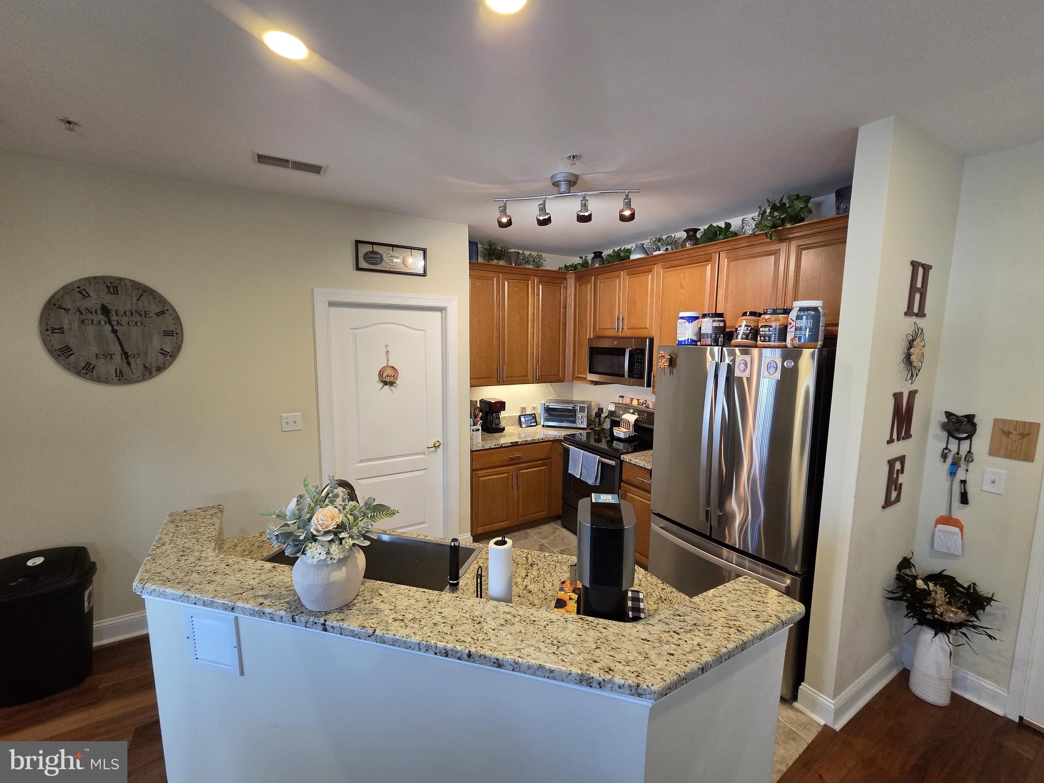 FOUNTAINVIEW - Residential