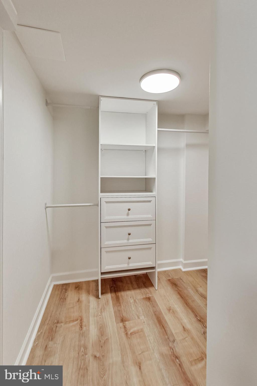 EVANS PARKWAY - Residential