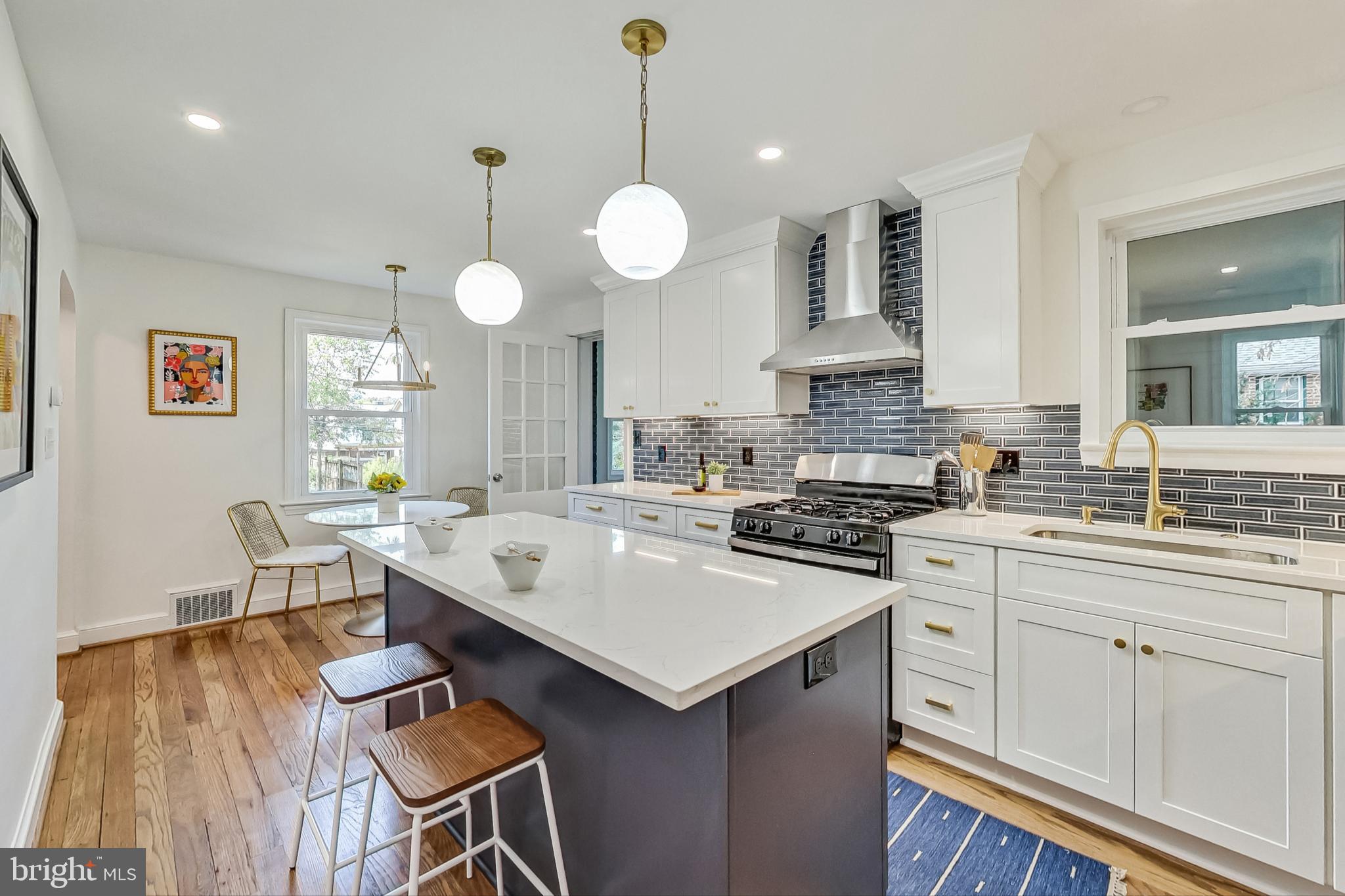 EVANS PARKWAY - Residential