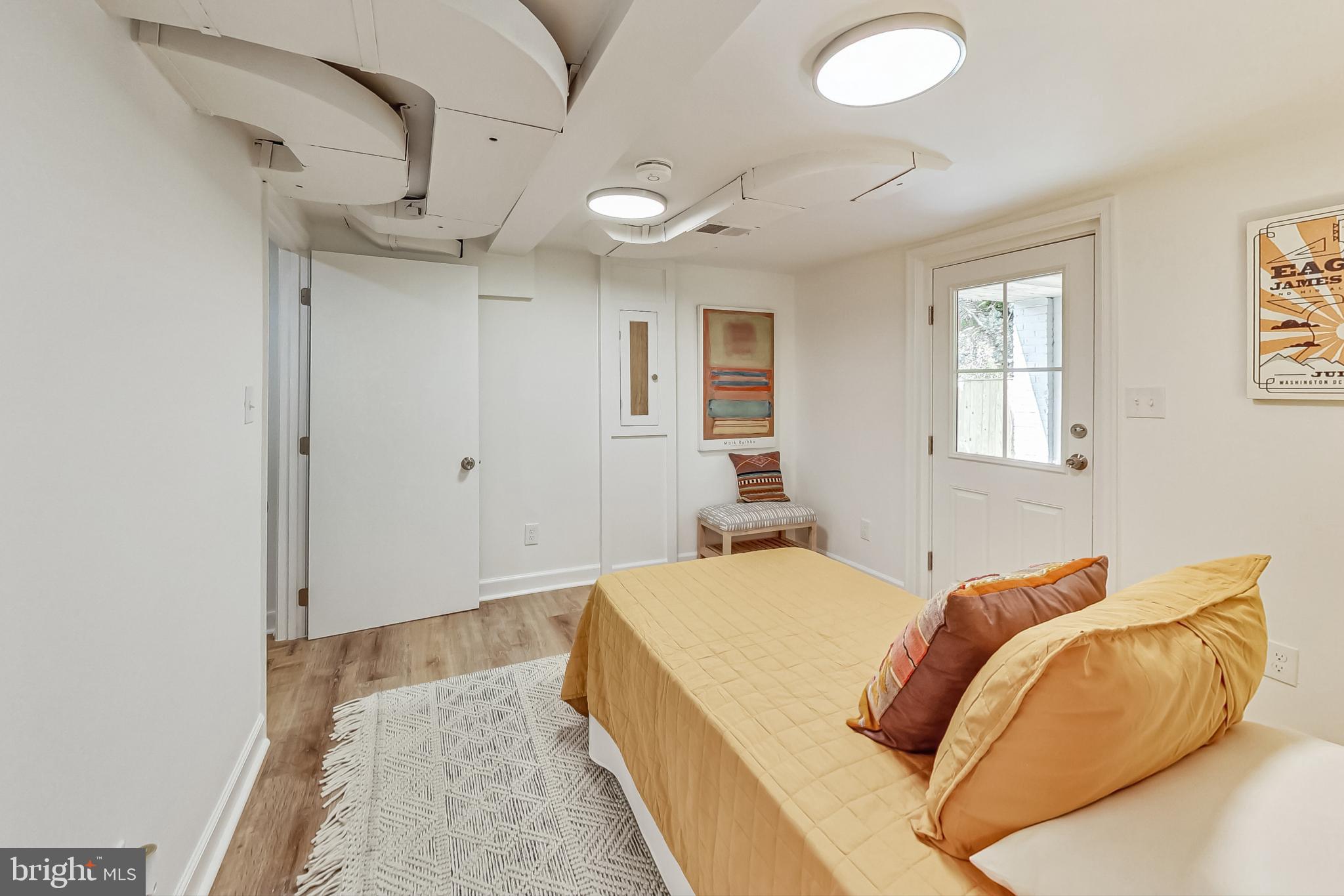 EVANS PARKWAY - Residential