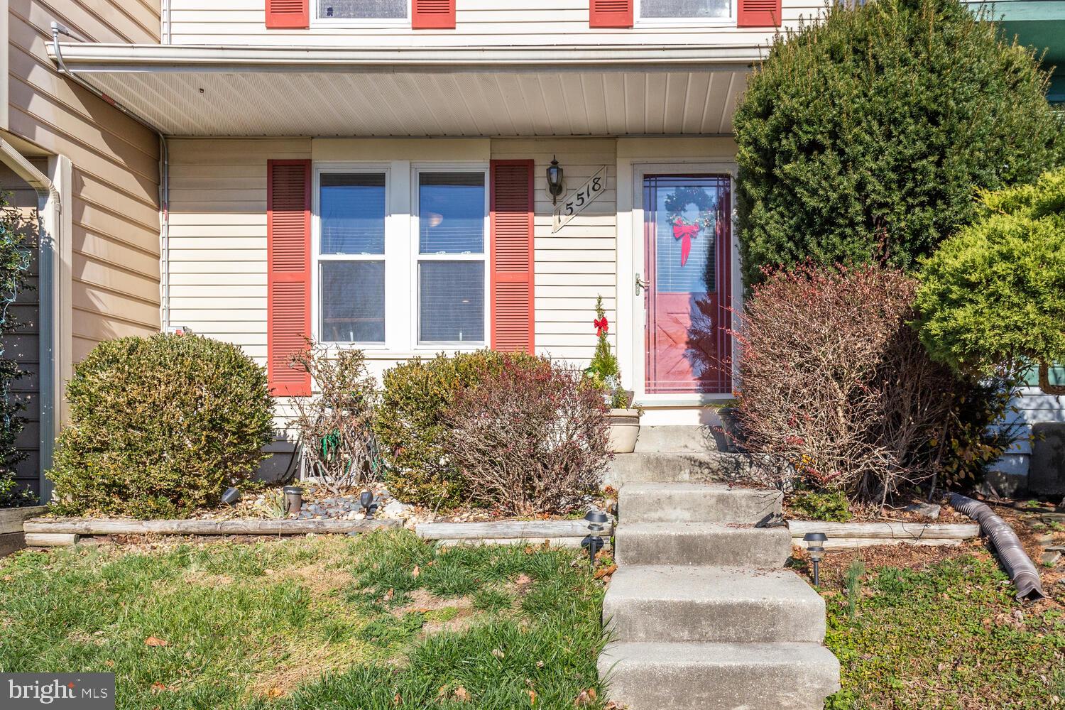 OAK POND - Residential