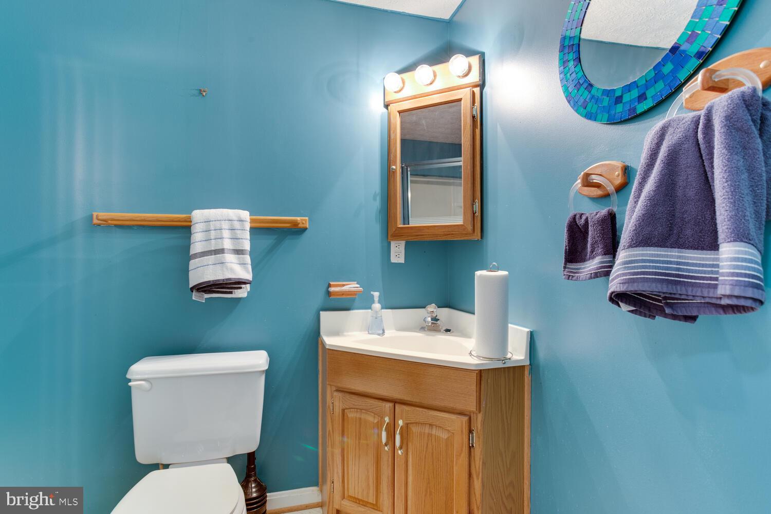 OAK POND - Residential