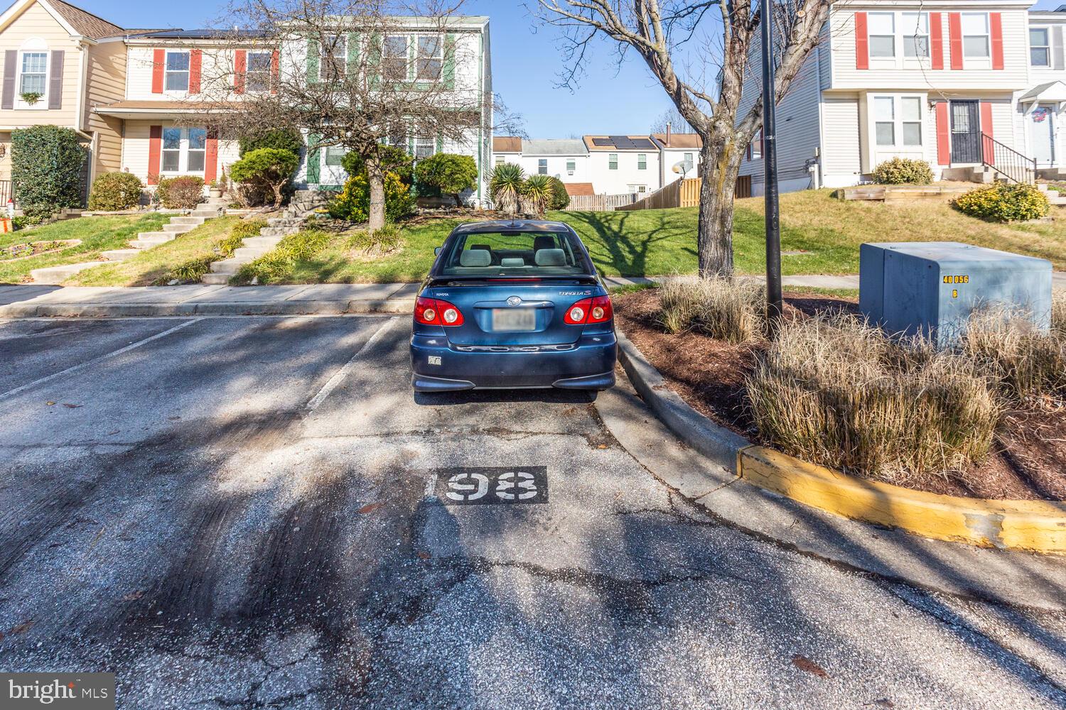 OAK POND - Residential