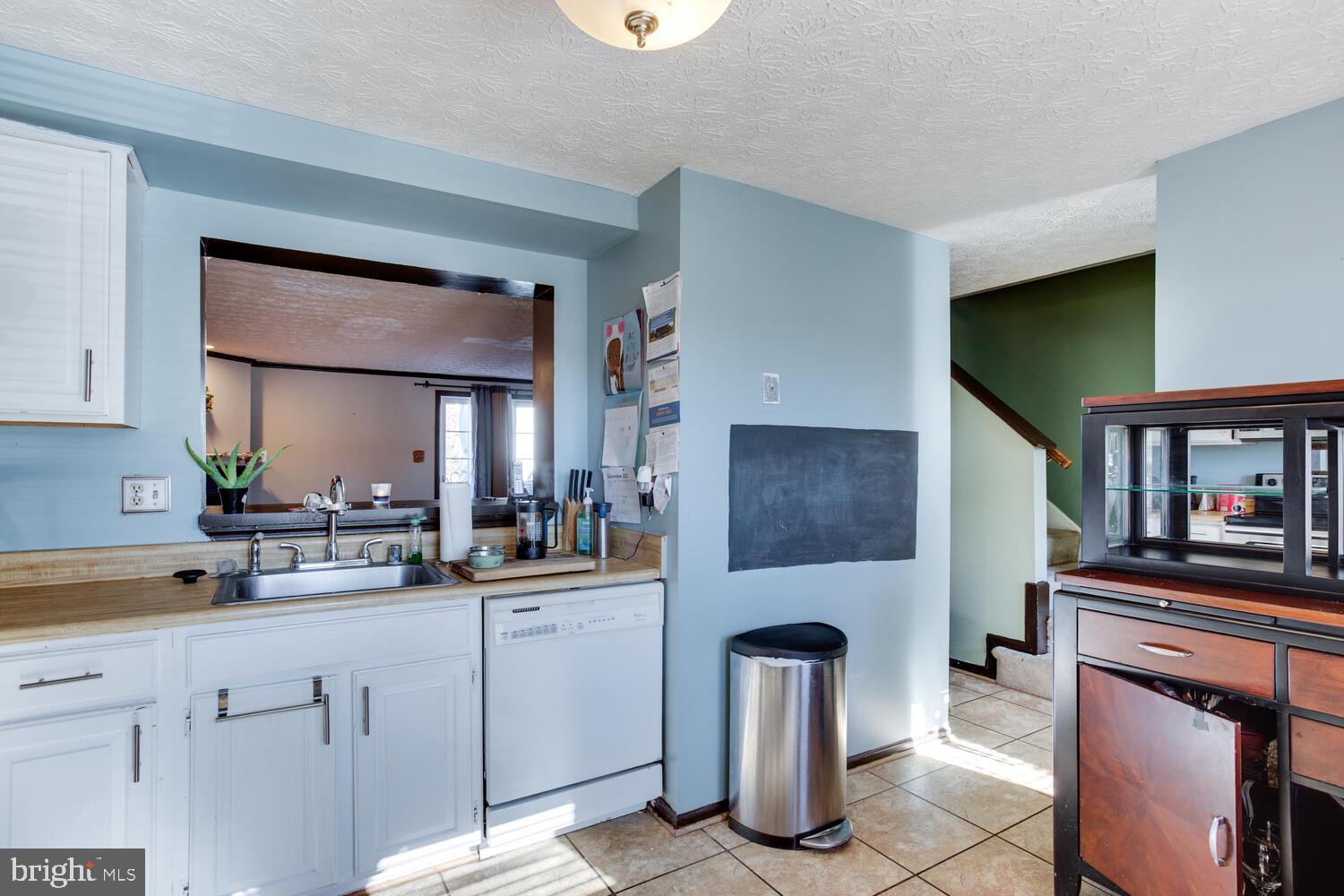 OAK POND - Residential