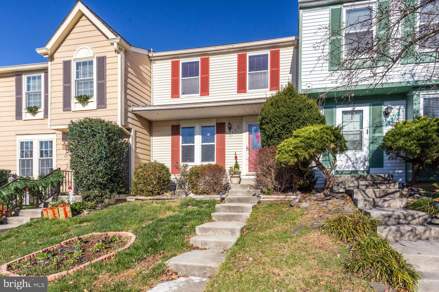 OAK POND - Residential