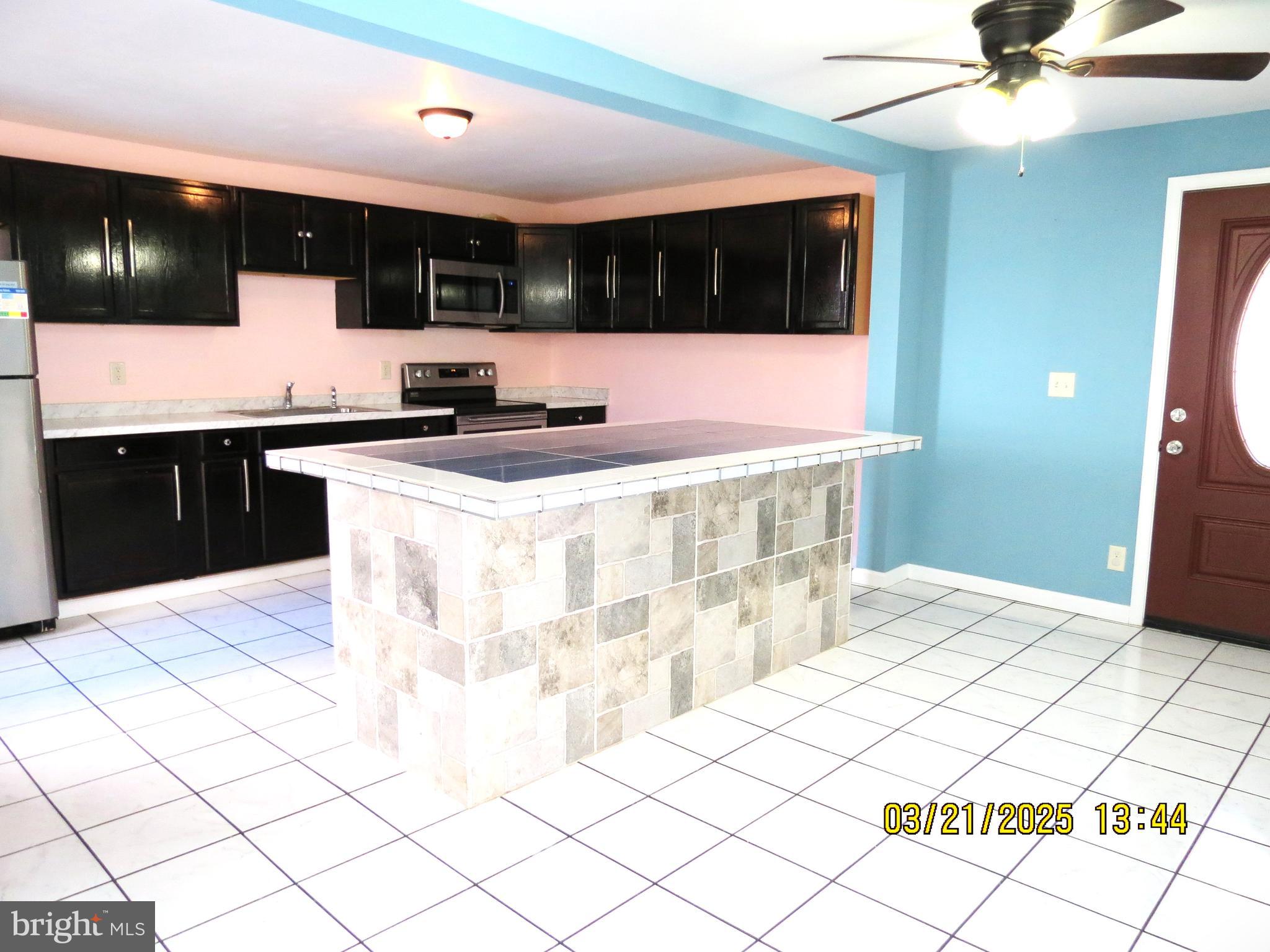 MARTINSBURG - Residential