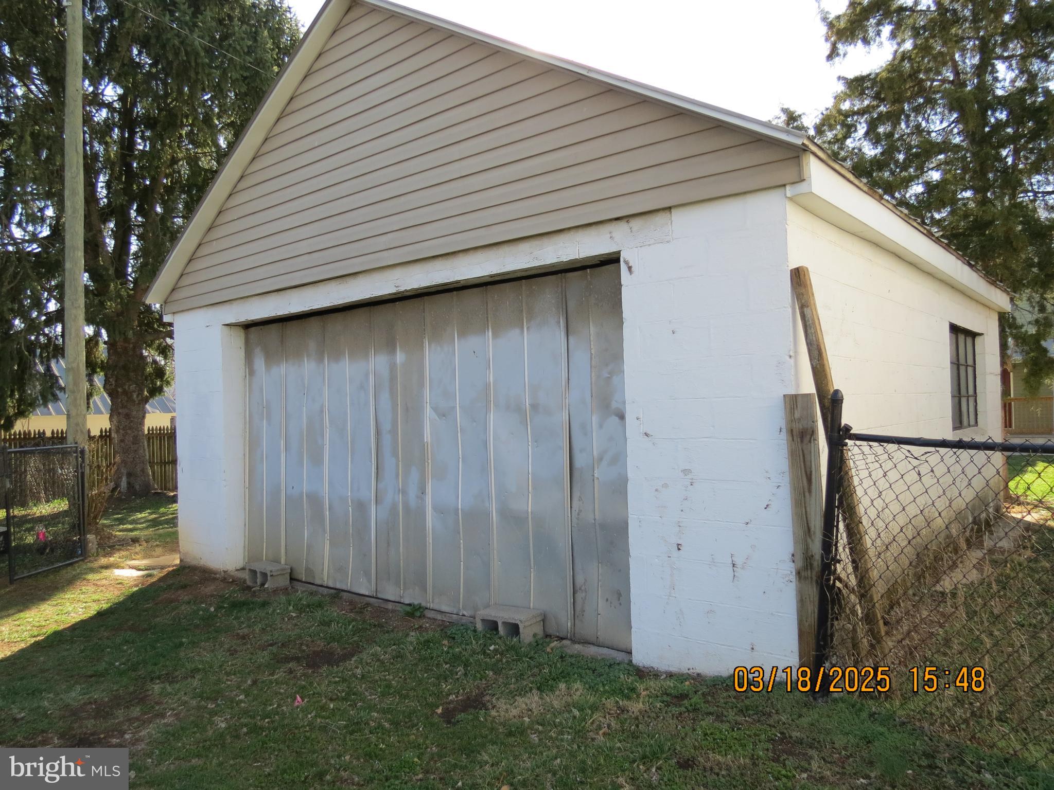 MARTINSBURG - Residential