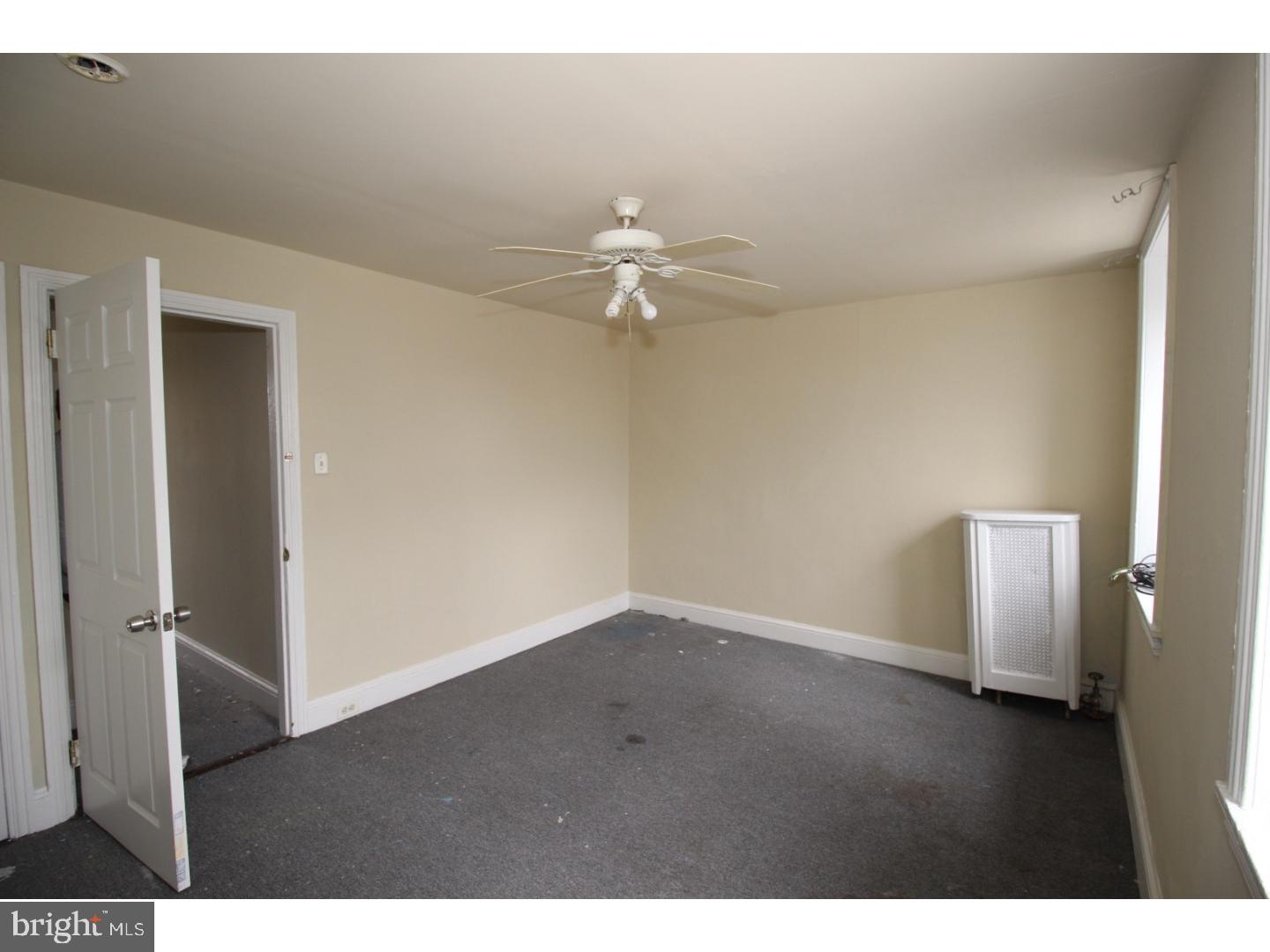 ROXBOROUGH - Commercial Sale