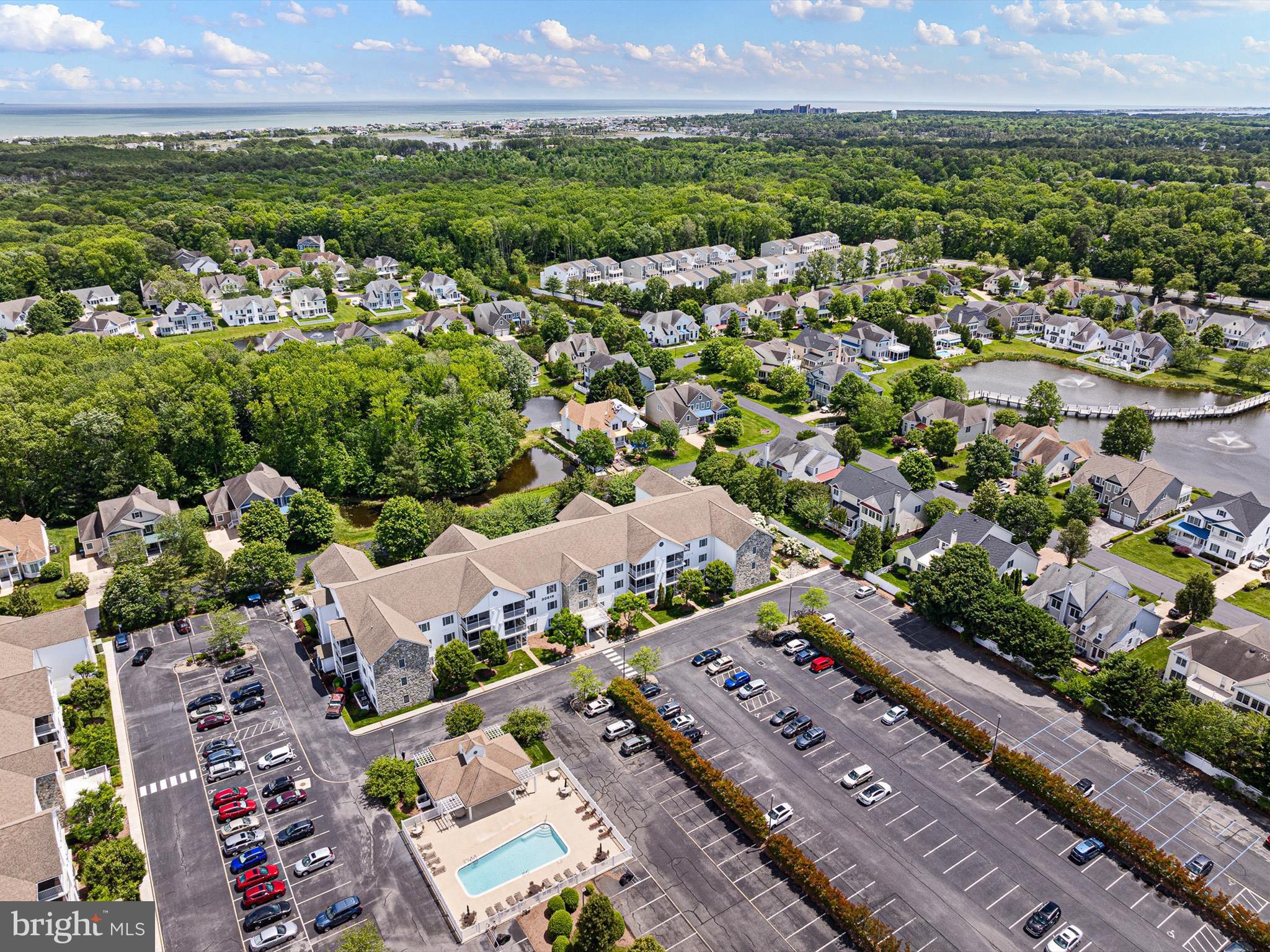 CEDAR BAY - Residential