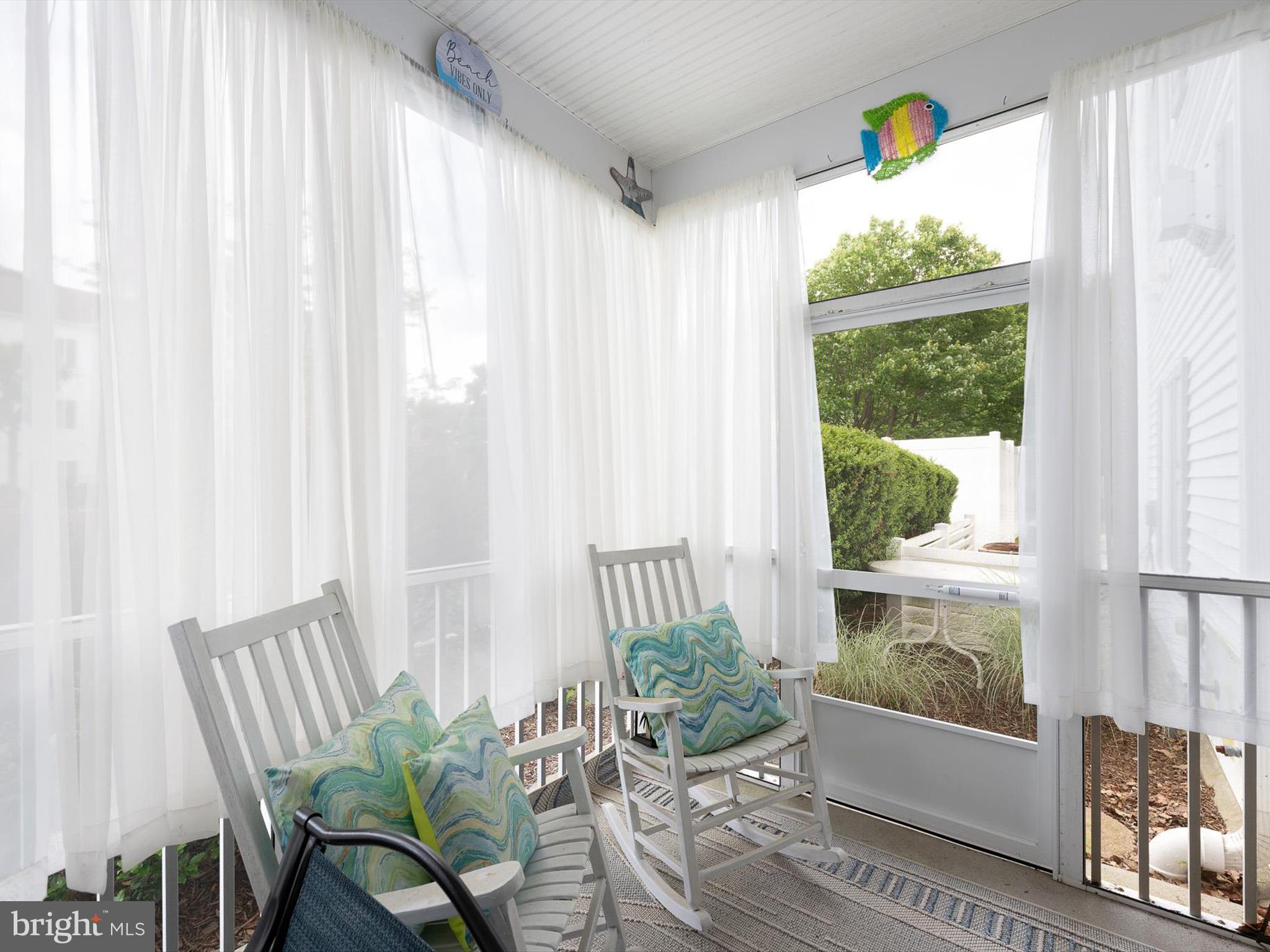 CEDAR BAY - Residential