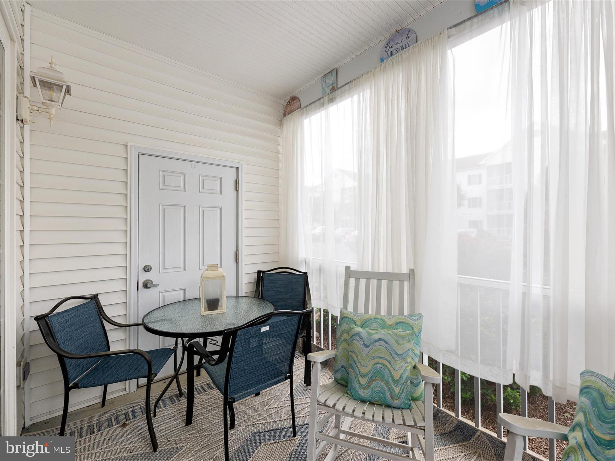 CEDAR BAY - Residential