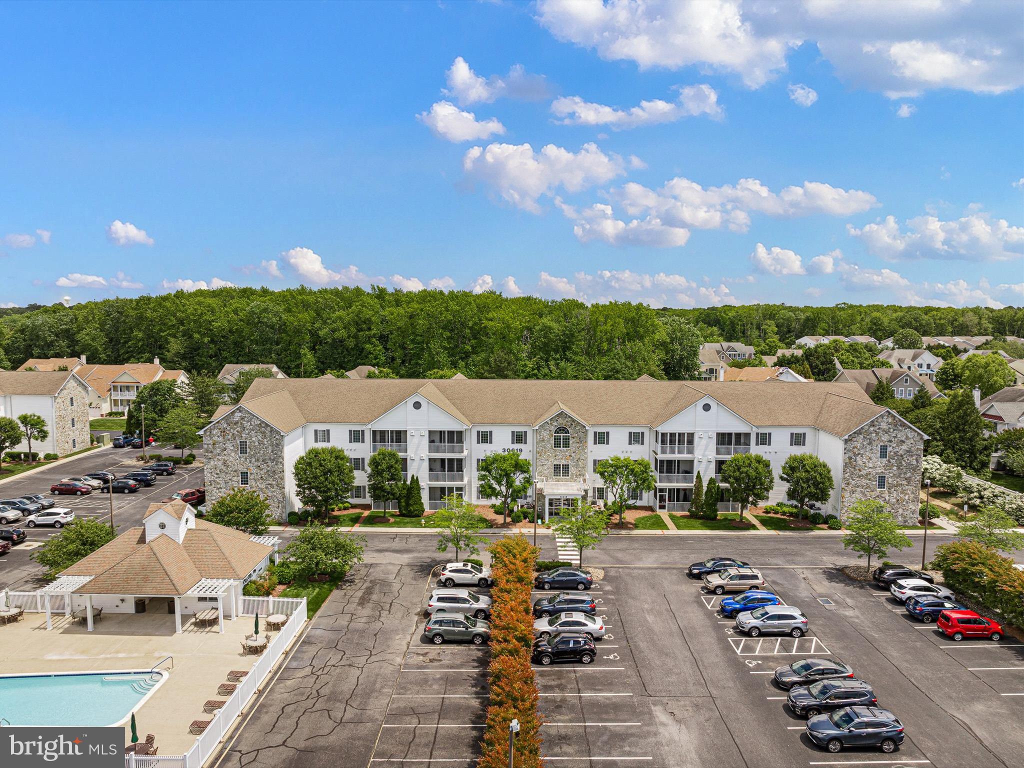 CEDAR BAY - Residential