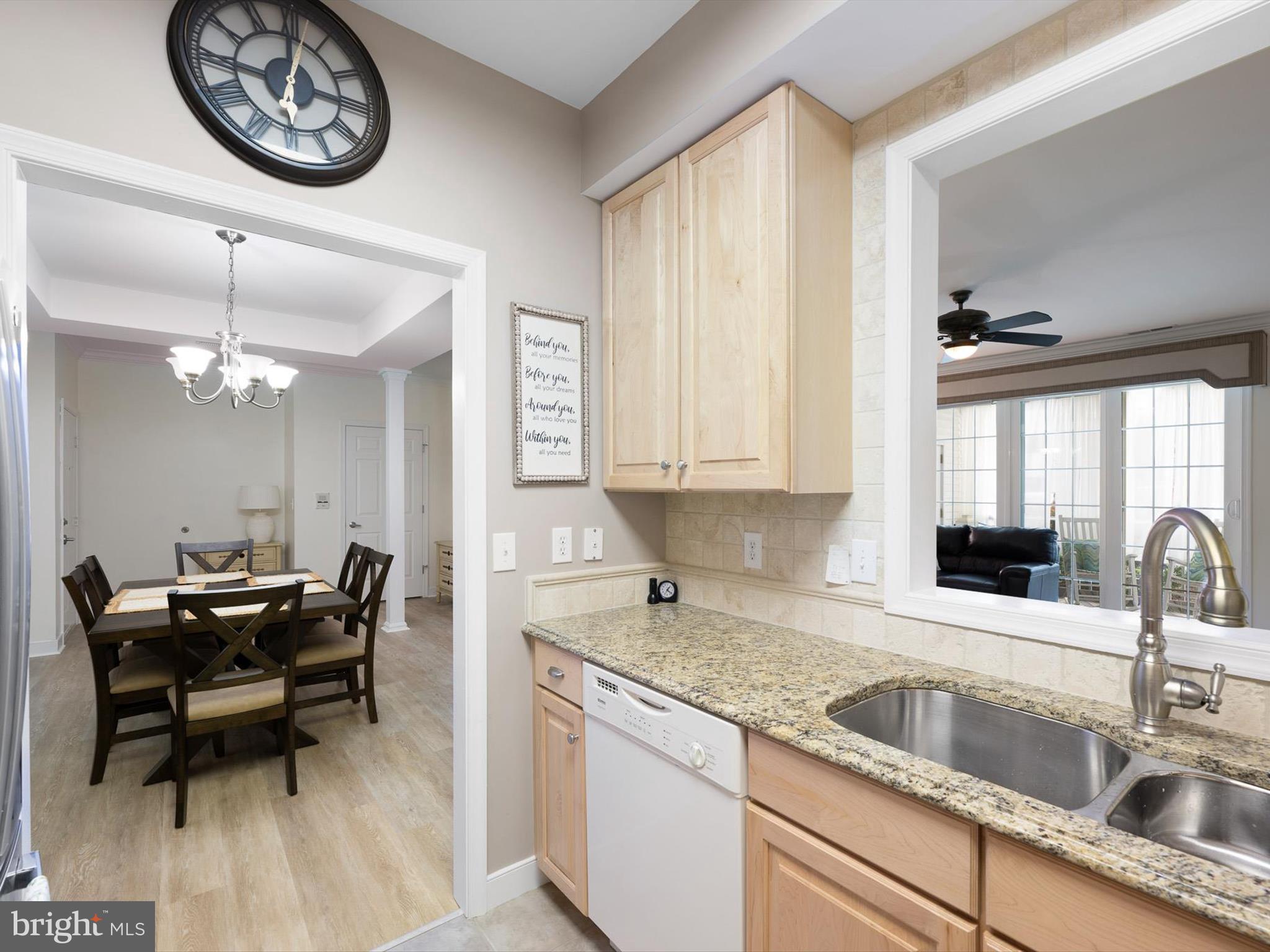 CEDAR BAY - Residential