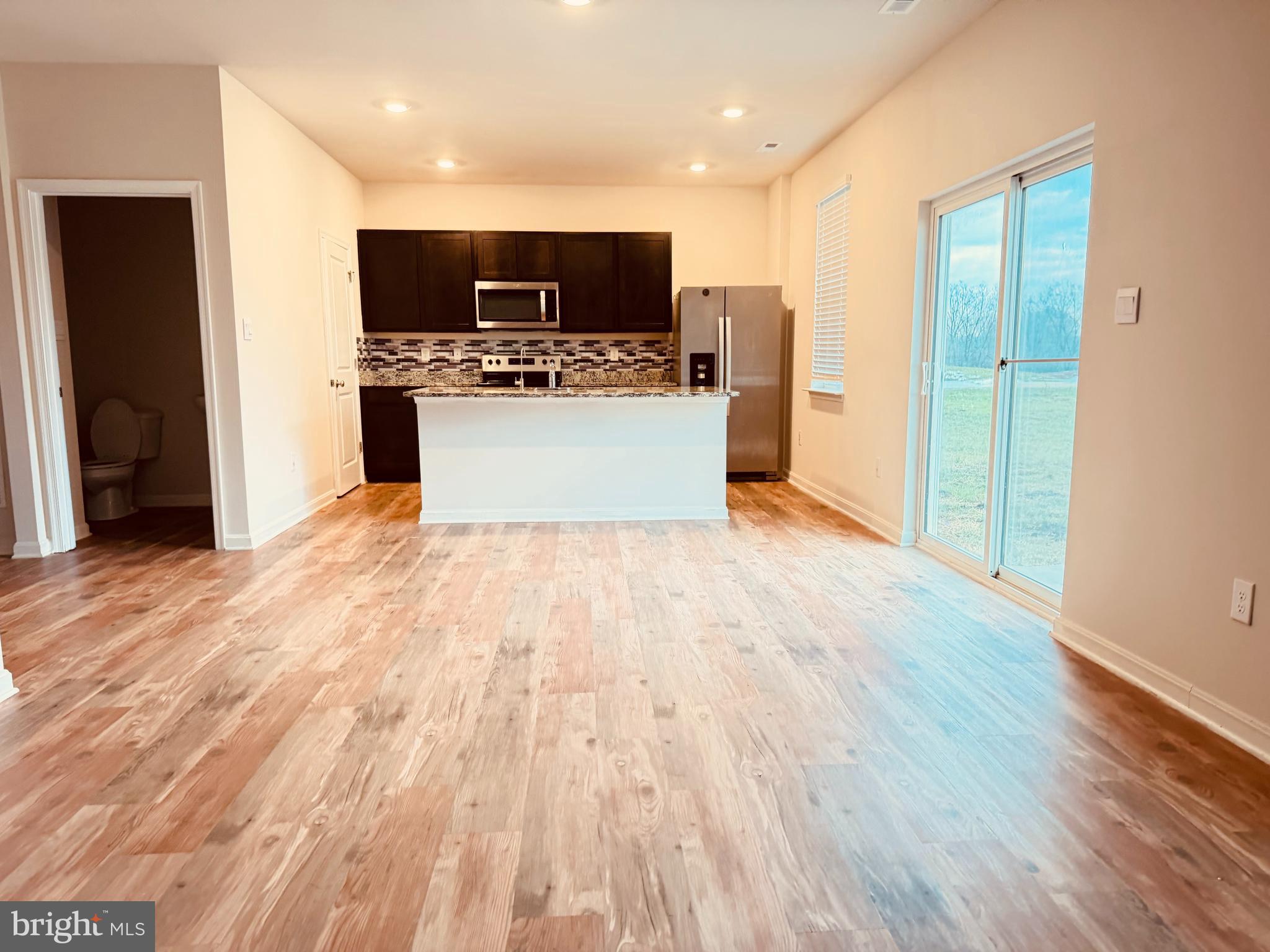 NORTH MIDDLETON TWP - Residential