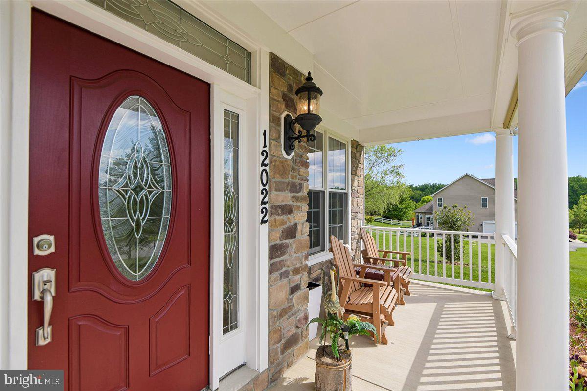 LAKESIDE FARMS - Residential