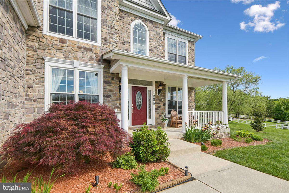 LAKESIDE FARMS - Residential