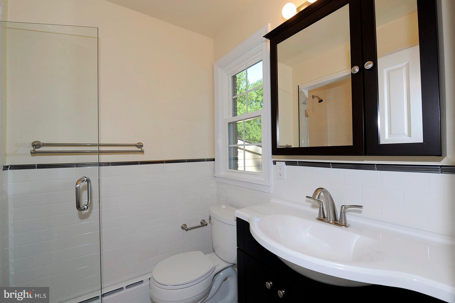 POTOMAC OUTSIDE - Residential Lease