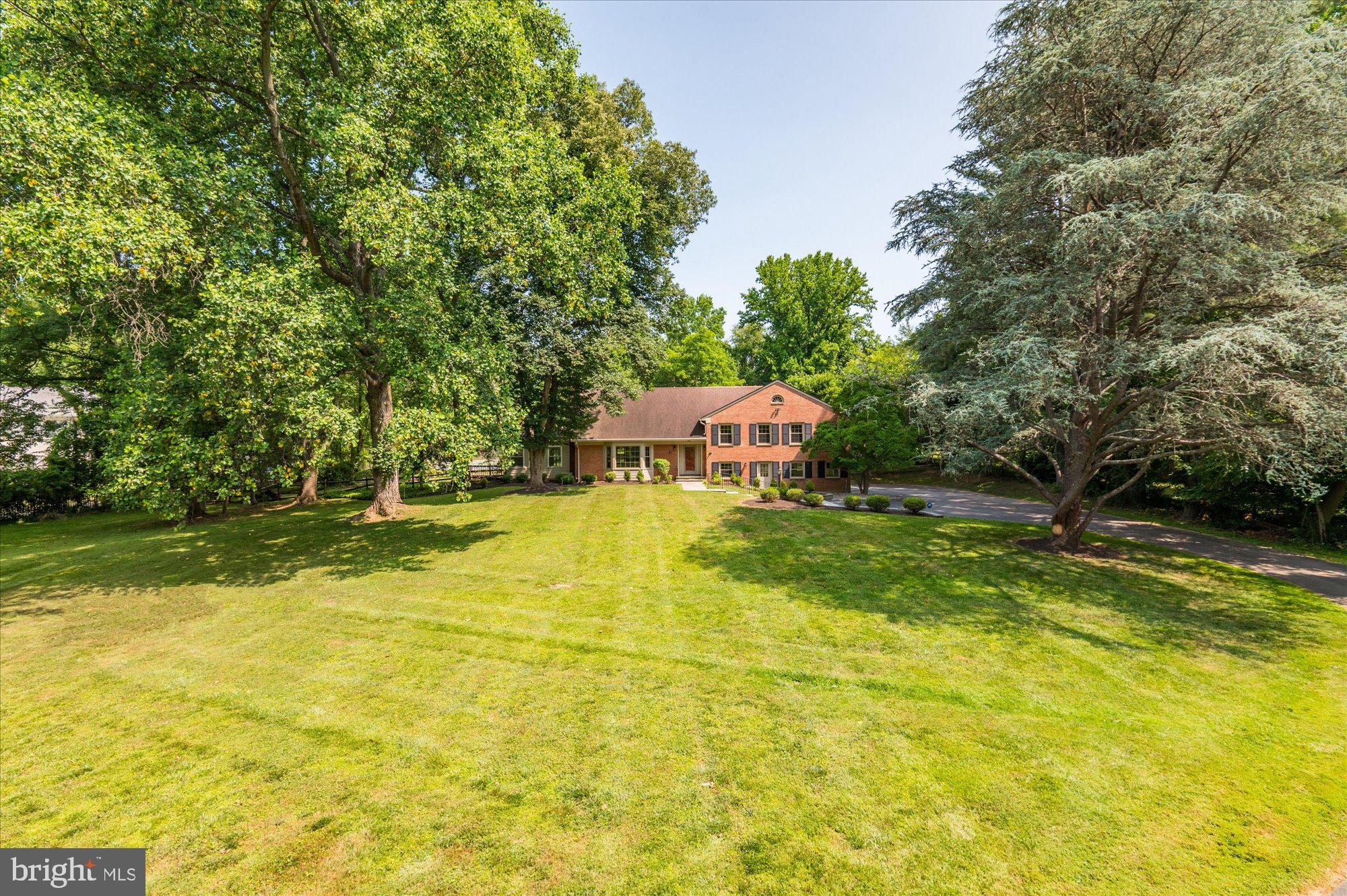 POTOMAC OUTSIDE - Residential Lease