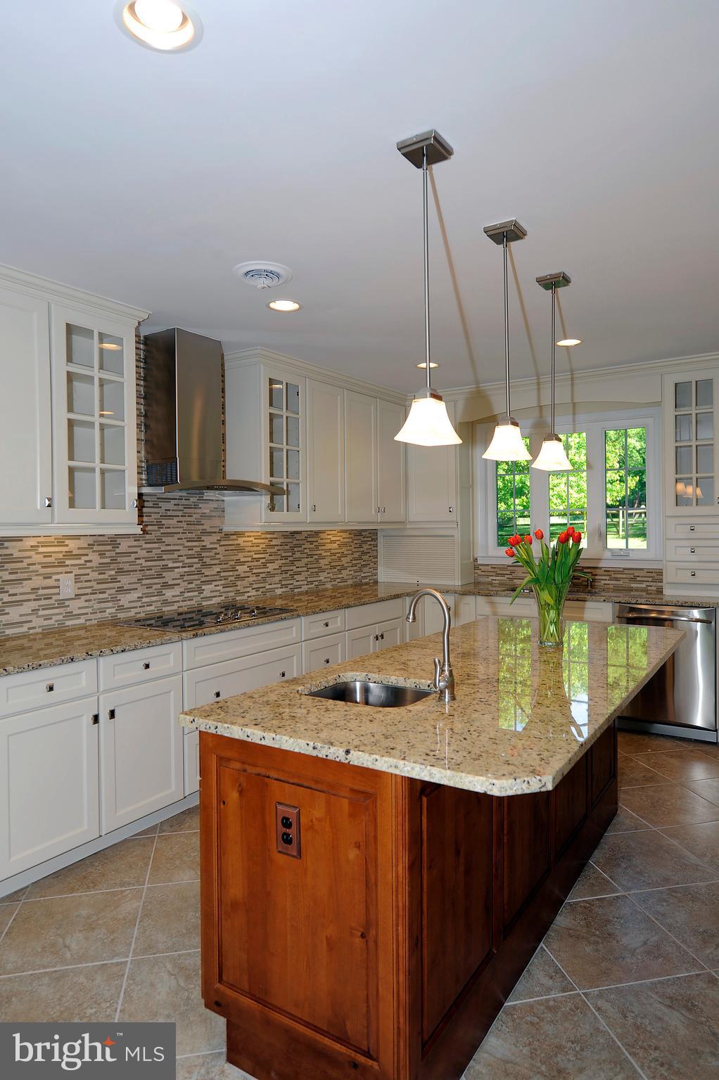 POTOMAC OUTSIDE - Residential Lease