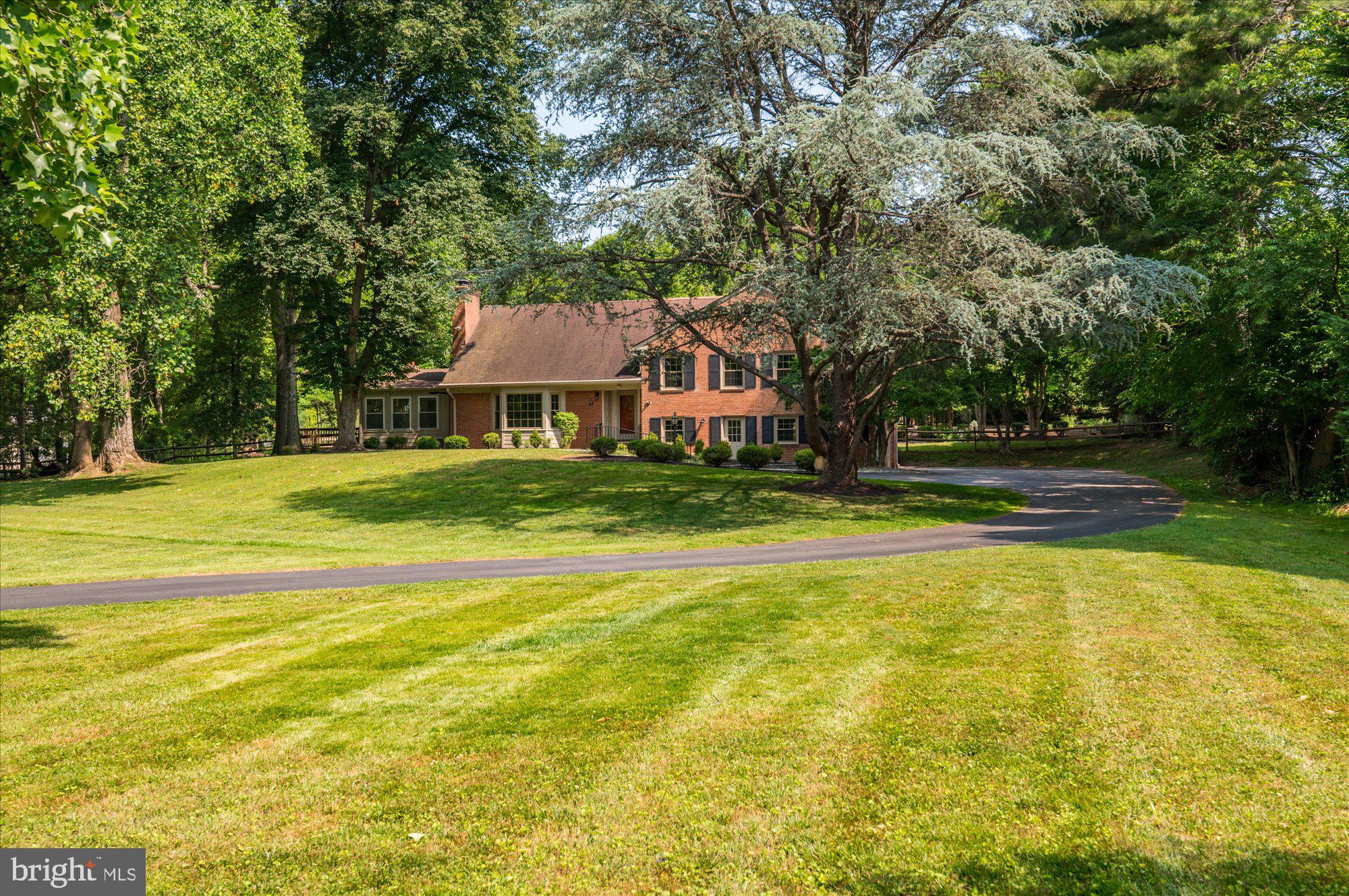 POTOMAC OUTSIDE - Residential Lease