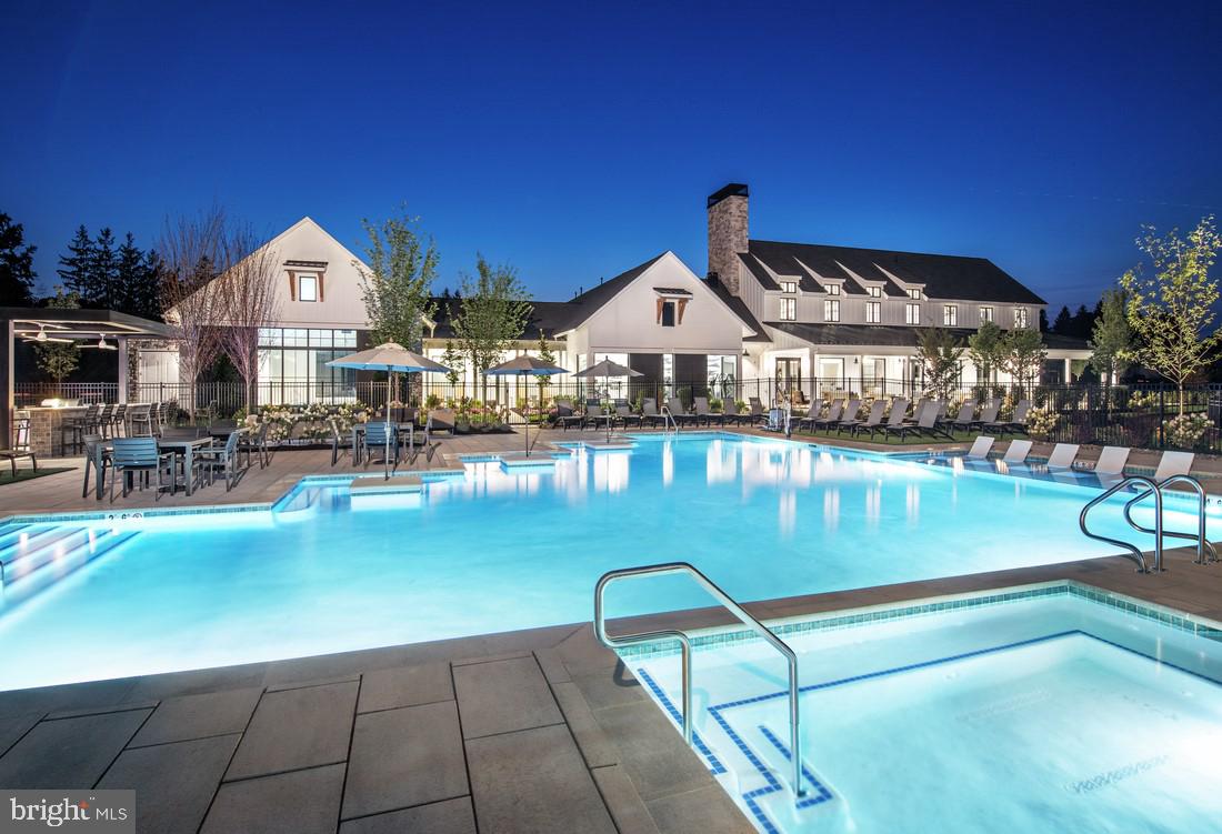 REGENCY AT WATERSIDE - Residential