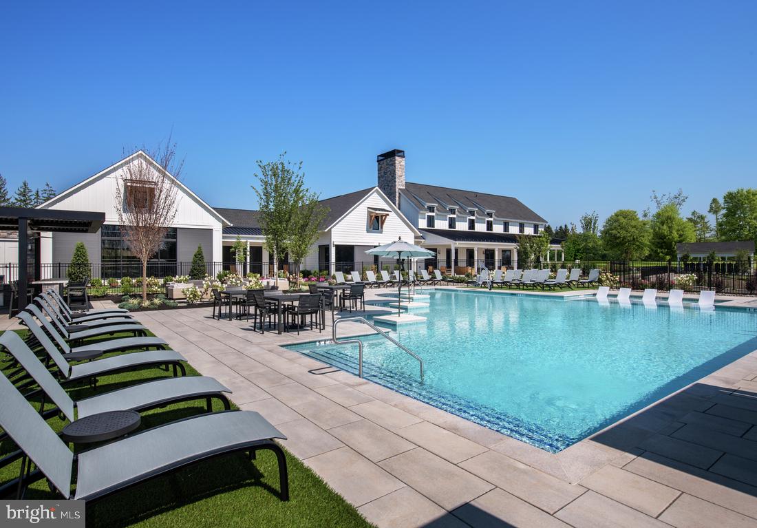 REGENCY AT WATERSIDE - Residential