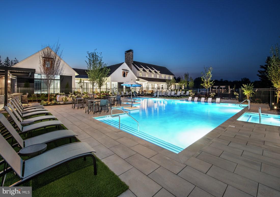 REGENCY AT WATERSIDE - Residential