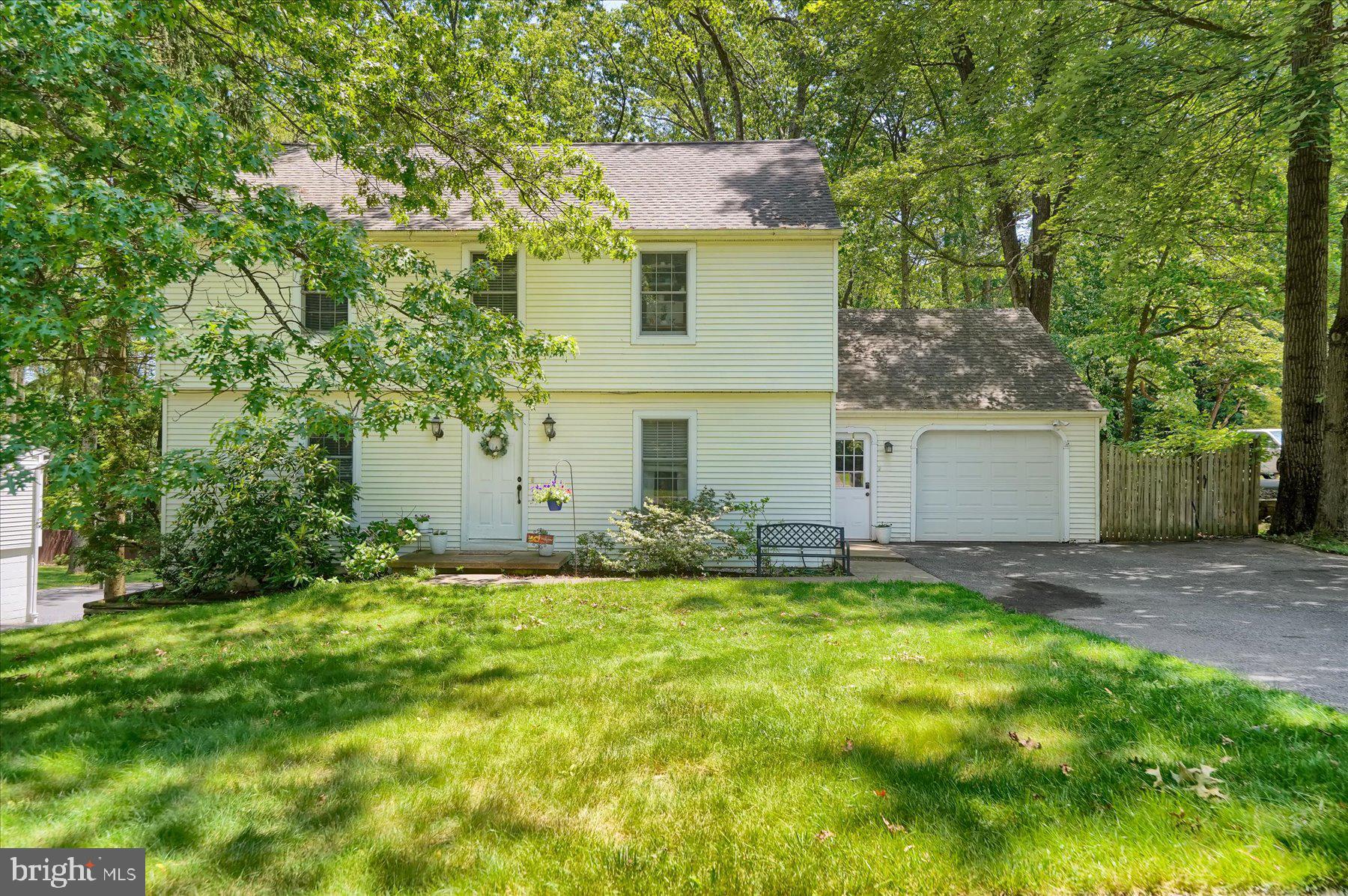 Enjoy the abundance of space in this lovely home in Park Forest. Main floor has hardwood floors and an open flowing floorplan. Kitchen has beautiful granite countertops, a large island and abundant cabinet space. Take pleasure in the cozy gas fireplace in your spacious living room. Additional room off the kitchen would make for a wonderful office, sitting room, play room, etc...let your imagination soar! We round off the main level with a half bath. Upstairs you will appreciate the 4 bedrooms and 2 full baths. The primary suite has a nice floor plan with open concept walk in closet and an attached full bathroom. The well- finished walkout lower level with new carpet offers plenty of space with a bedroom/office, full bath, enormous family room/recreation area, large laundry room with space for a workshop and there is a large closet for your storage needs. With 3 levels of living space, there is room for all your needs! Nice location on Wiltshire drive close to Green Hollow Park and nearby to shopping and restaurants.