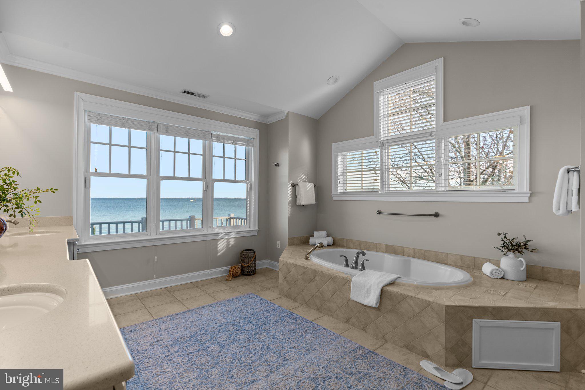 BEMBE BEACH - Residential