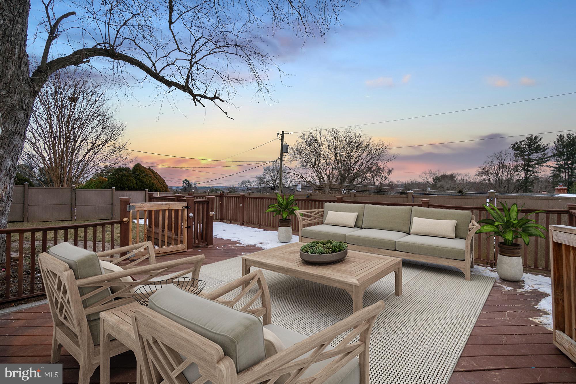 LUTHERVILLE - Residential