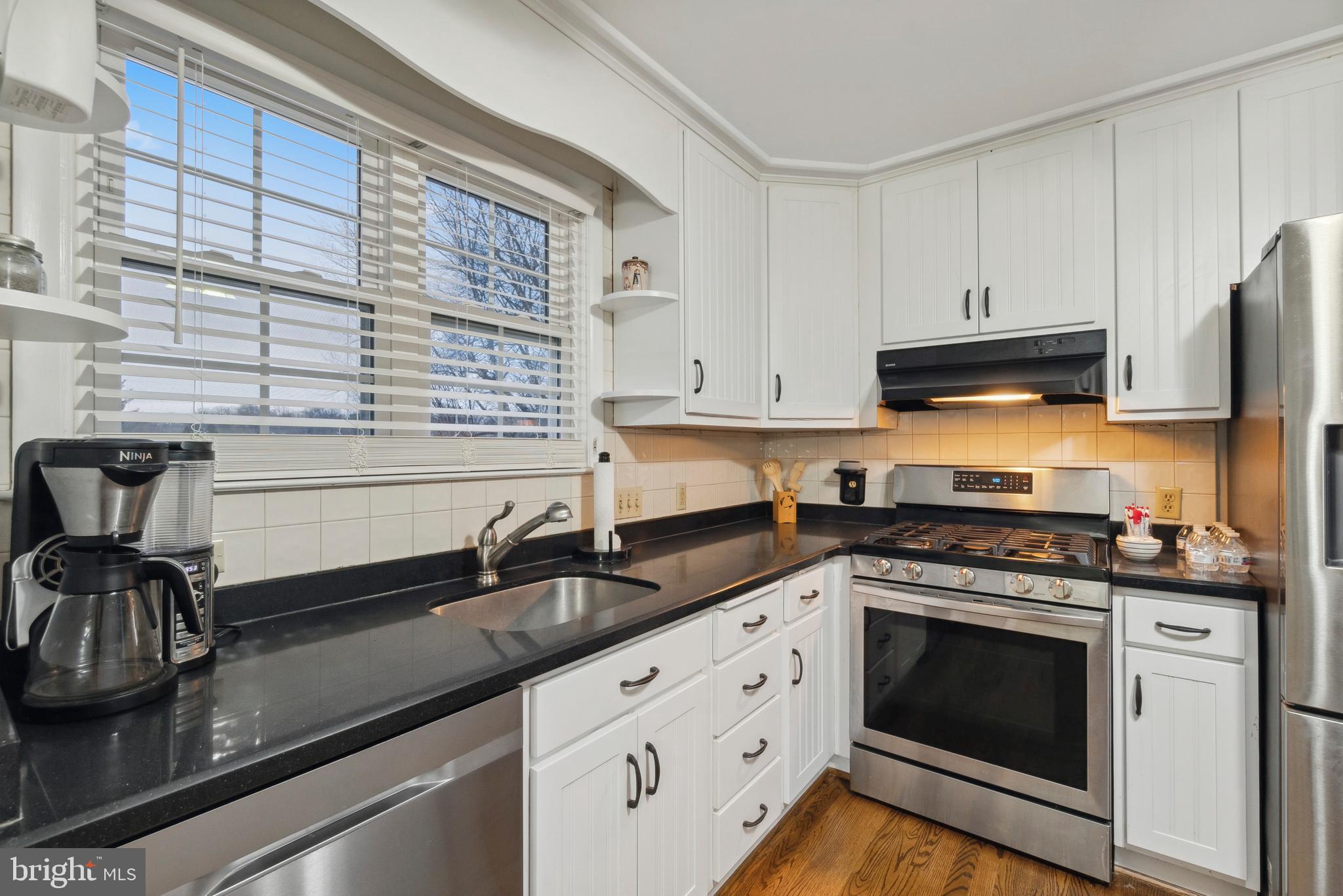 LUTHERVILLE - Residential