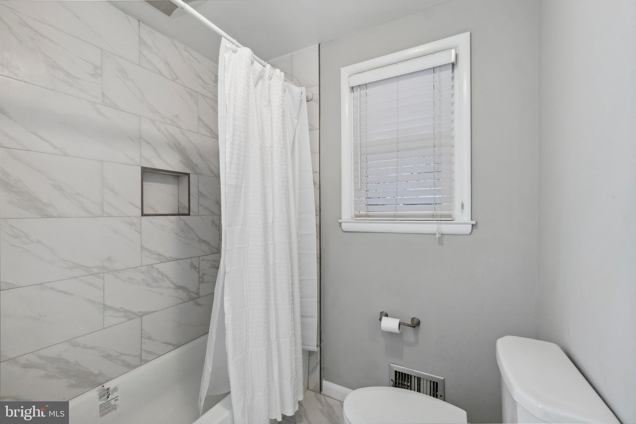 LUTHERVILLE - Residential