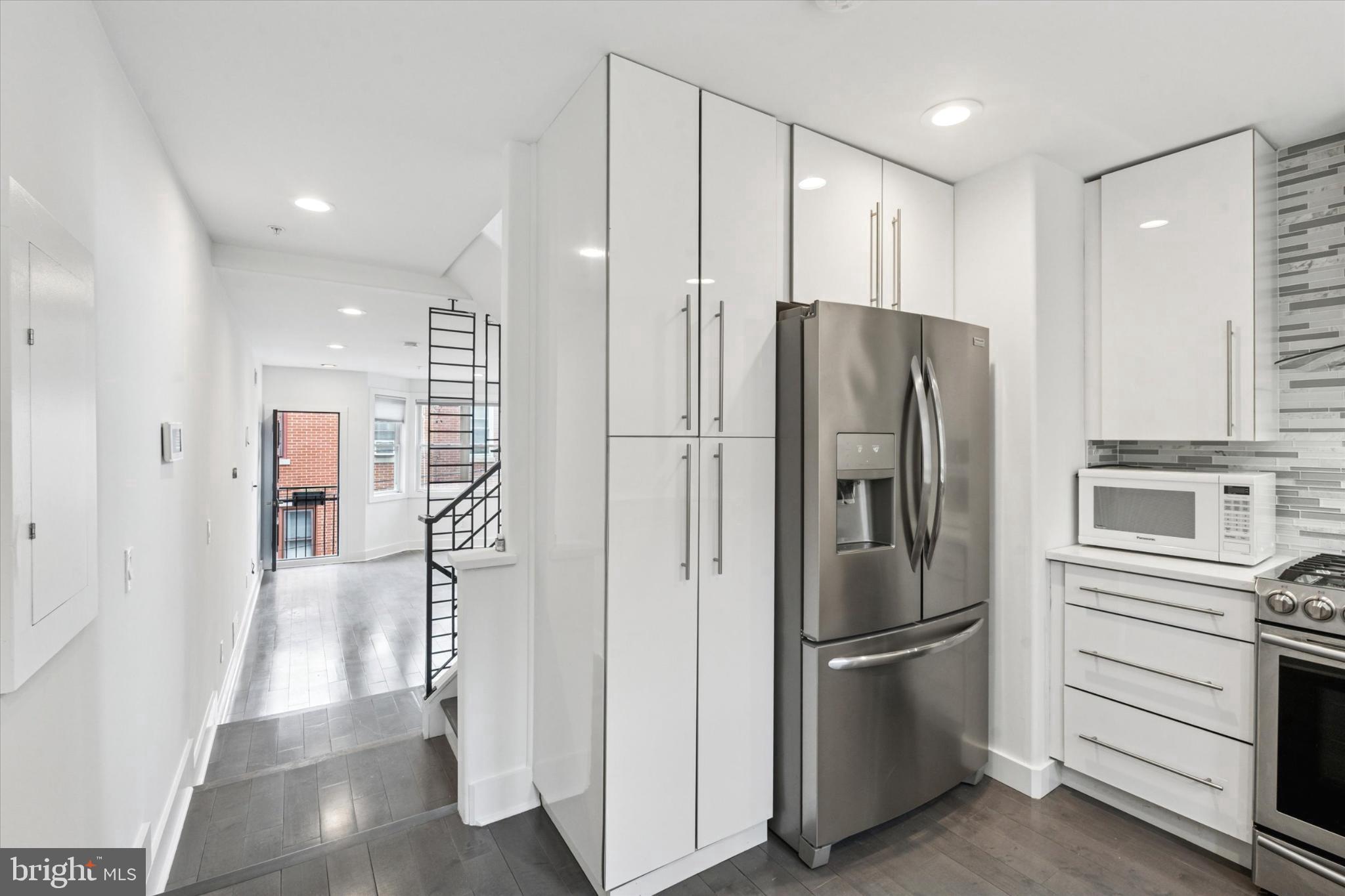 GRADUATE HOSPITAL - Residential