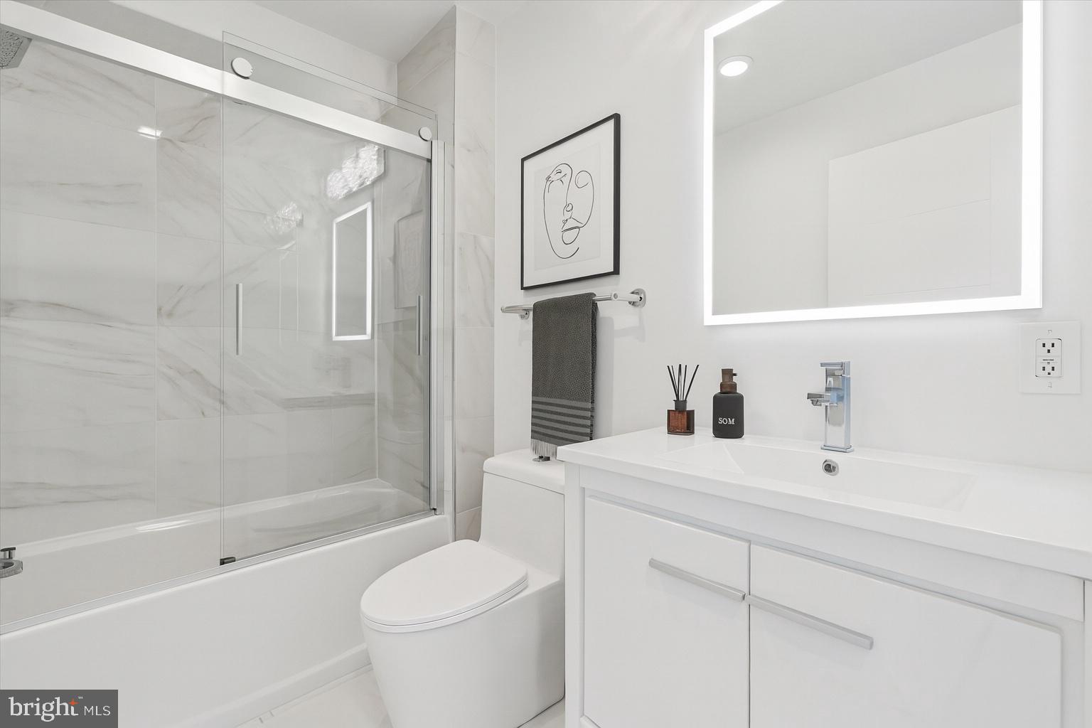 GRADUATE HOSPITAL - Residential