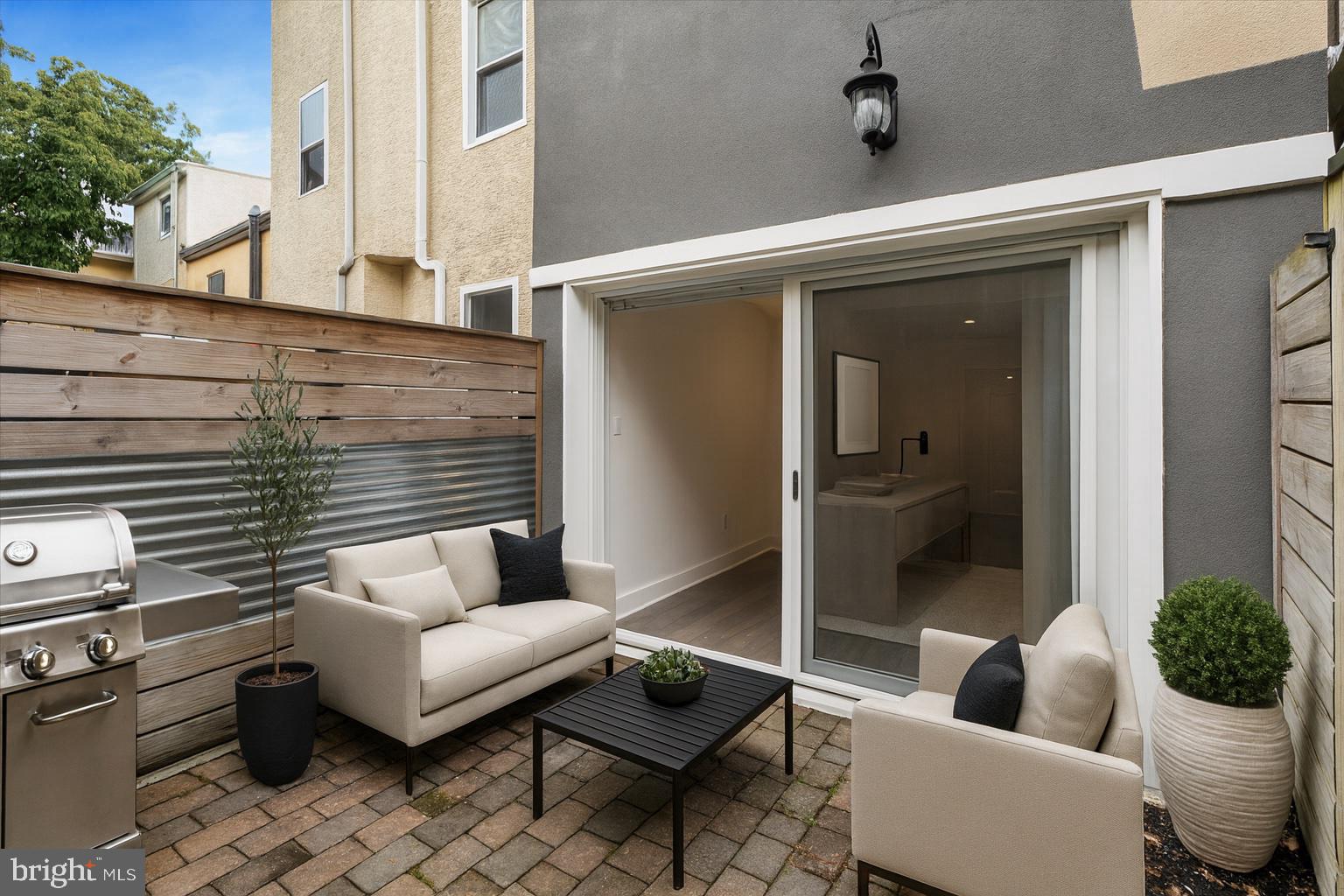 GRADUATE HOSPITAL - Residential