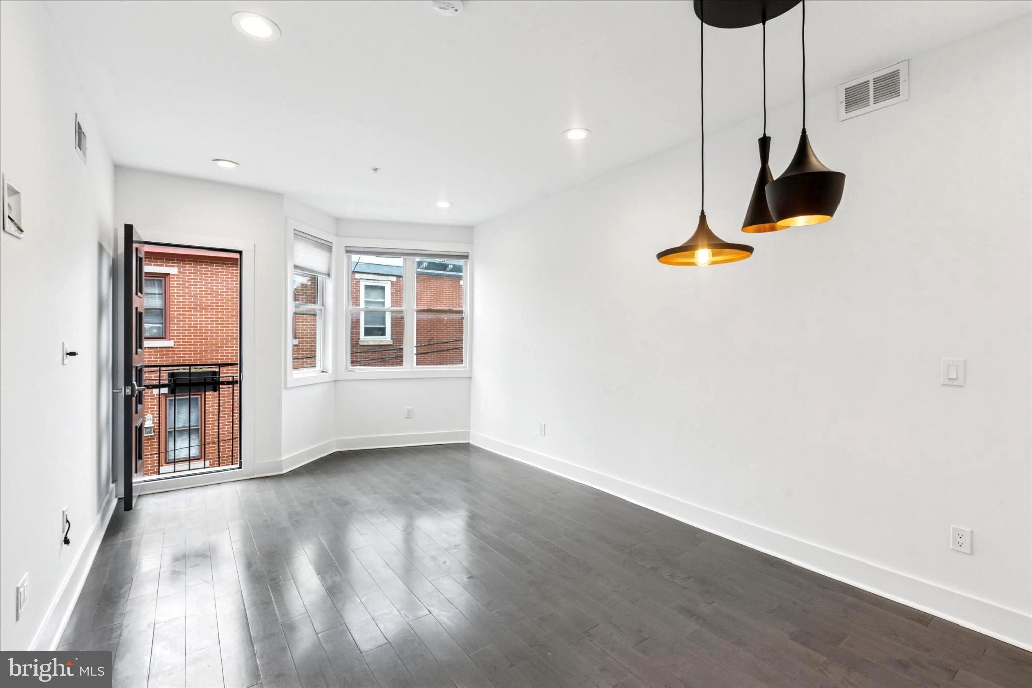 GRADUATE HOSPITAL - Residential