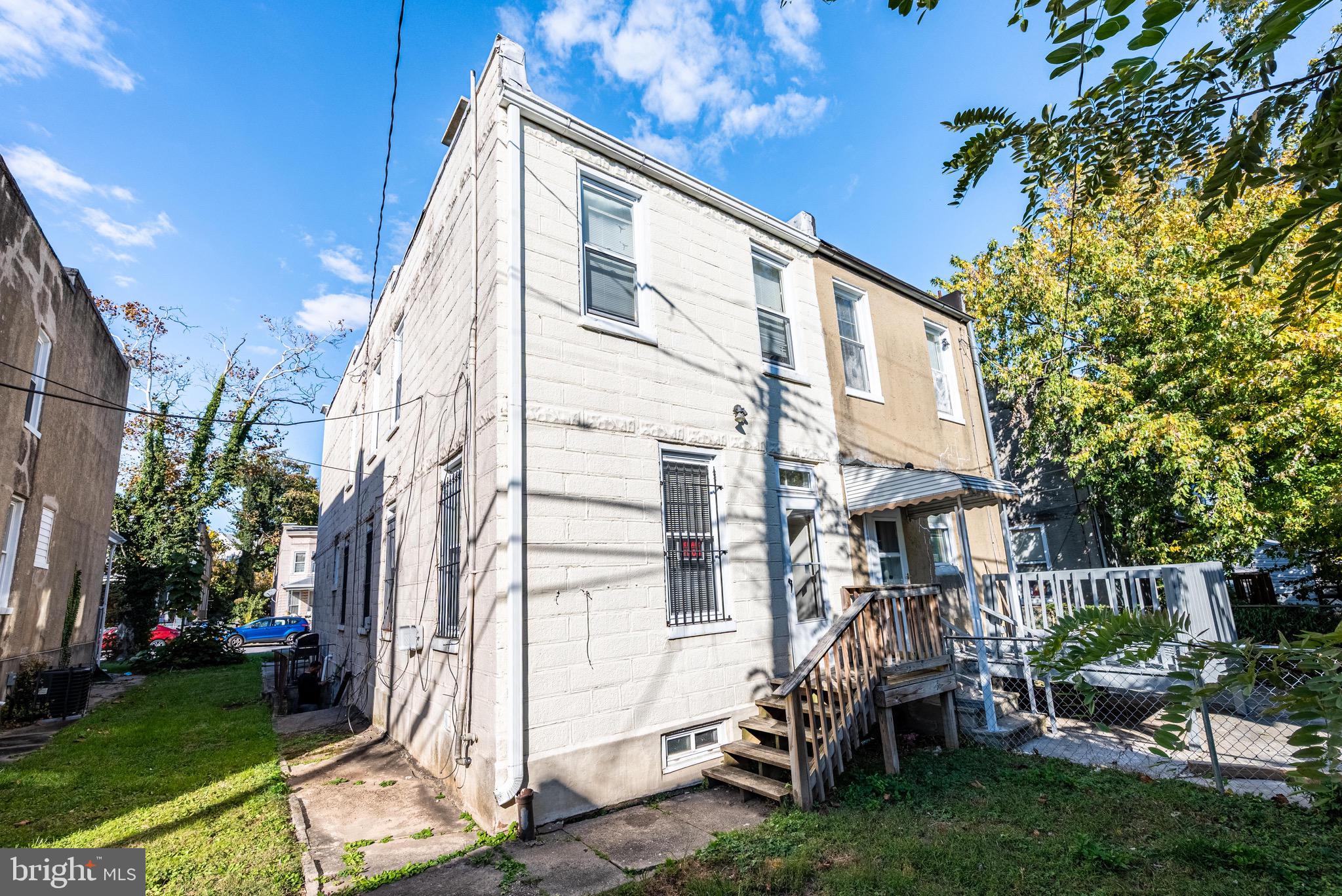 PEN LUCY - Residential