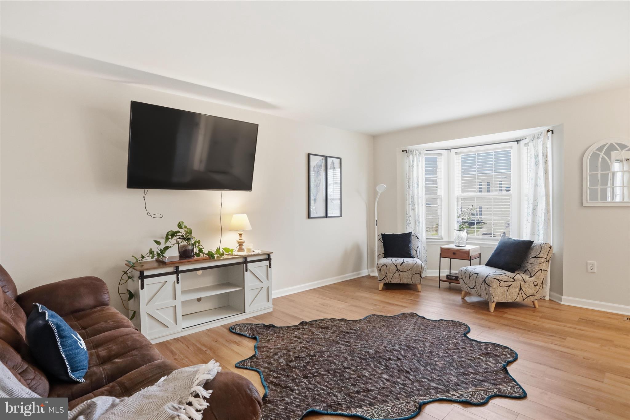 LAUREL RIDGE - Residential