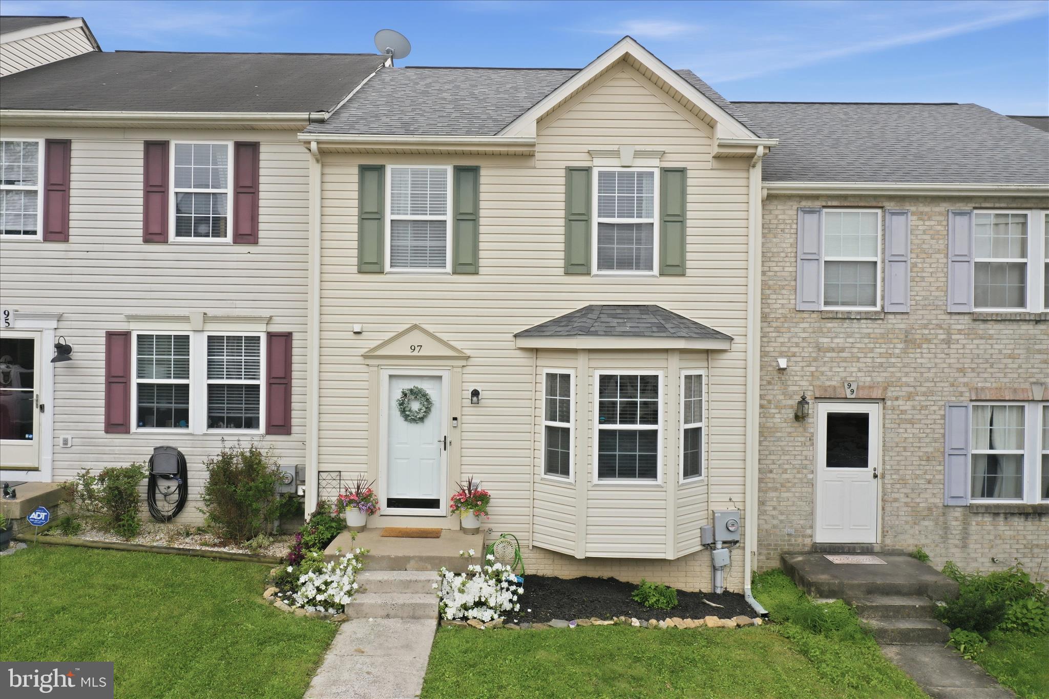 LAUREL RIDGE - Residential