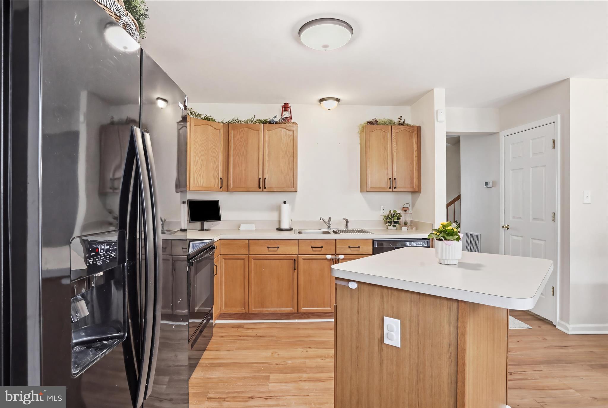 LAUREL RIDGE - Residential