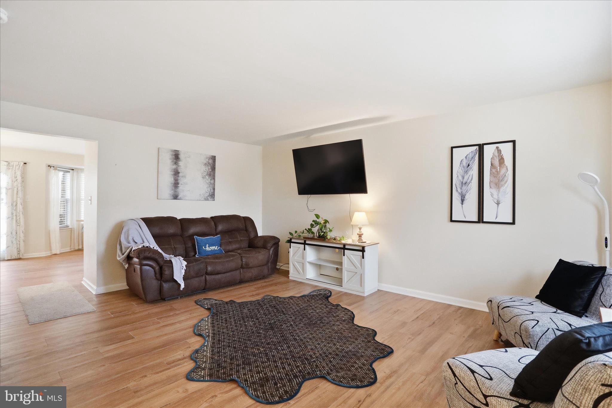 LAUREL RIDGE - Residential
