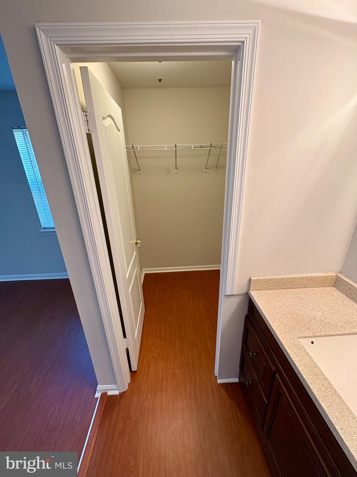 MONTGOMERY RUN - Residential Lease