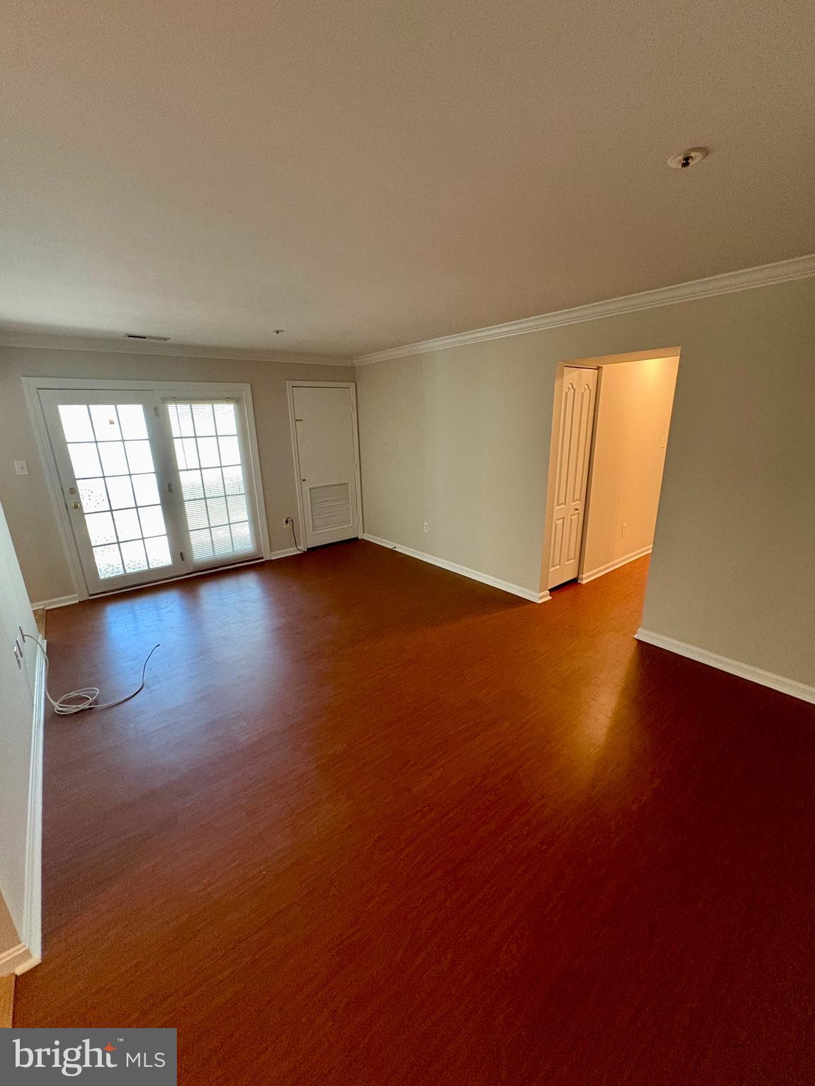 MONTGOMERY RUN - Residential Lease