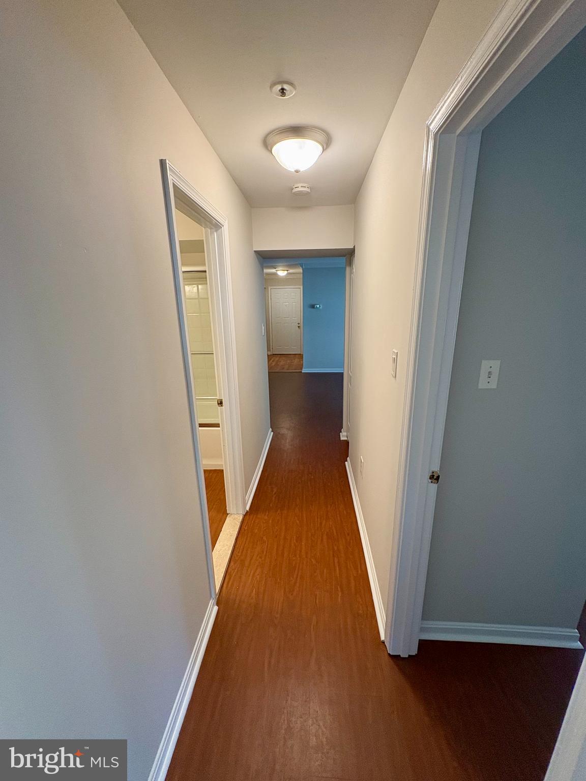 MONTGOMERY RUN - Residential Lease