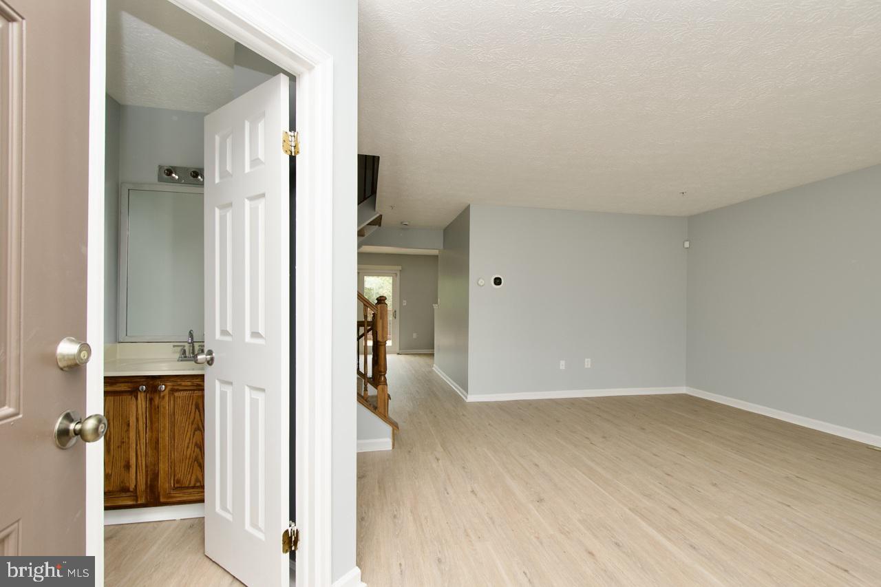 11425 RUNNING BEAR COURT