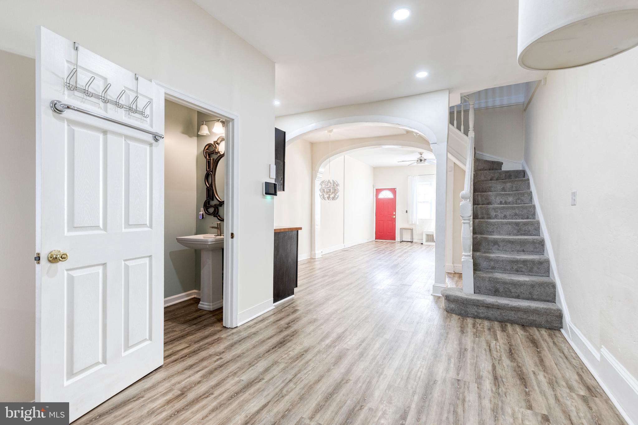 HIGHLANDTOWN - Residential Lease