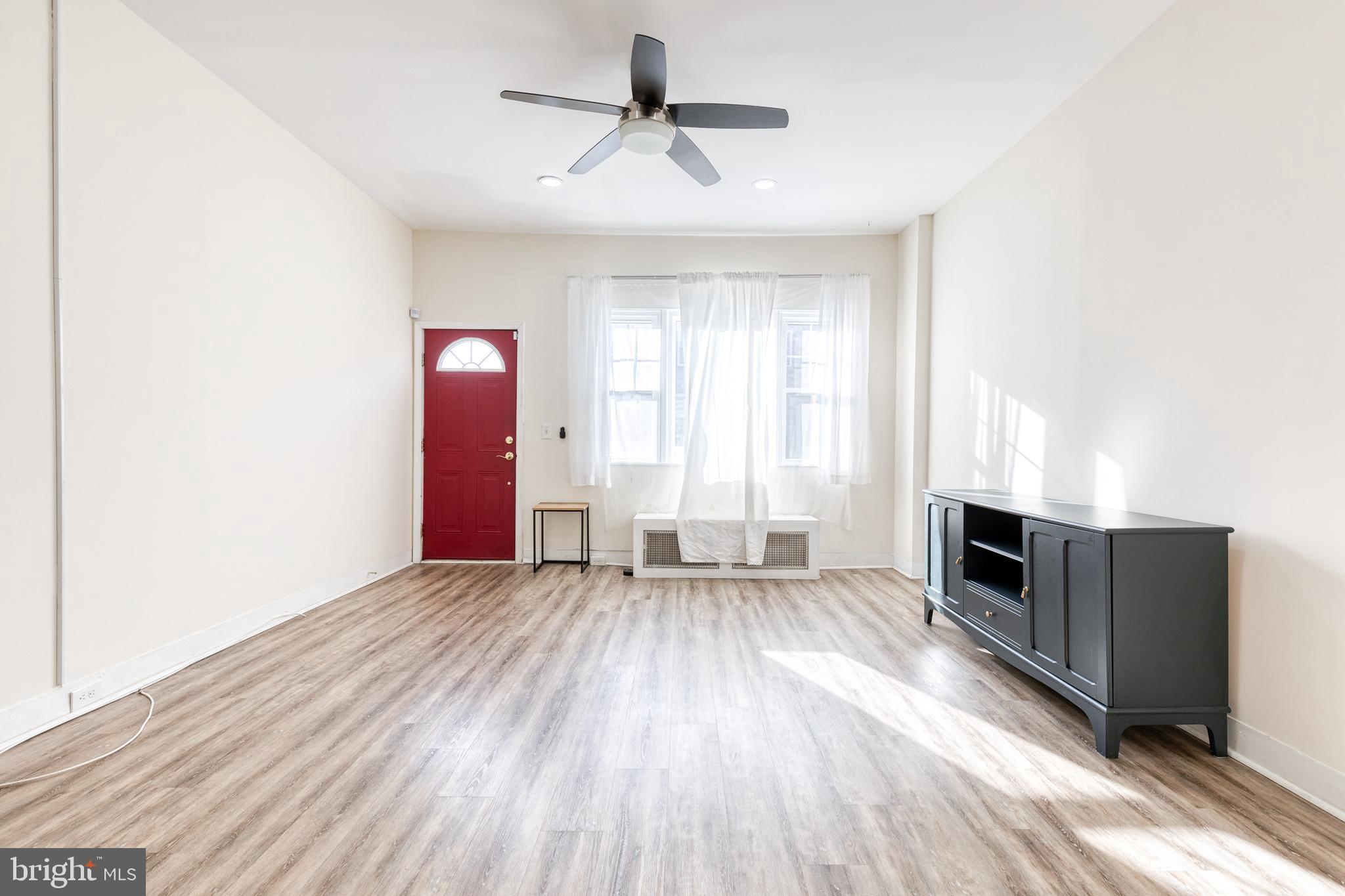 HIGHLANDTOWN - Residential Lease