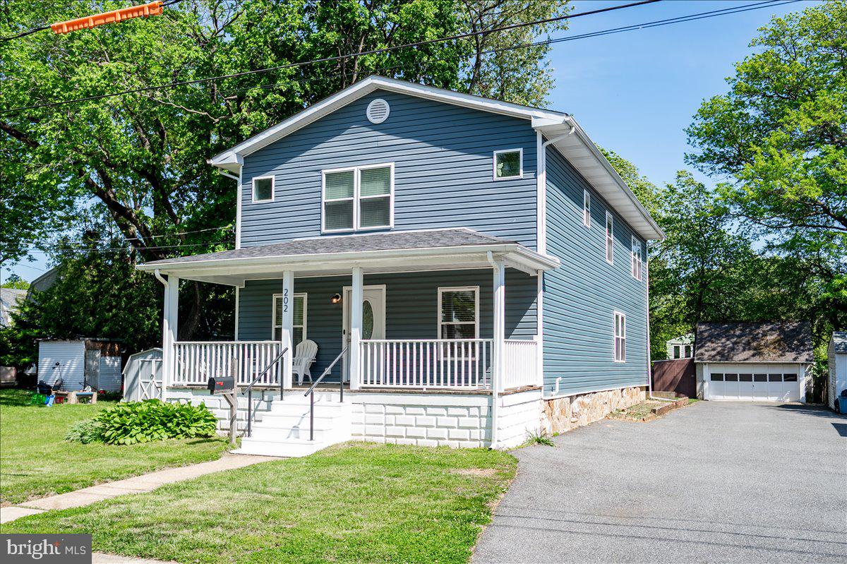 202 BLUE ROCK ROAD