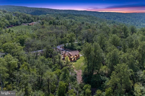 Homes For Sale - 717 Bragg Drive<br/> FRONT ROYAL, VA 22630