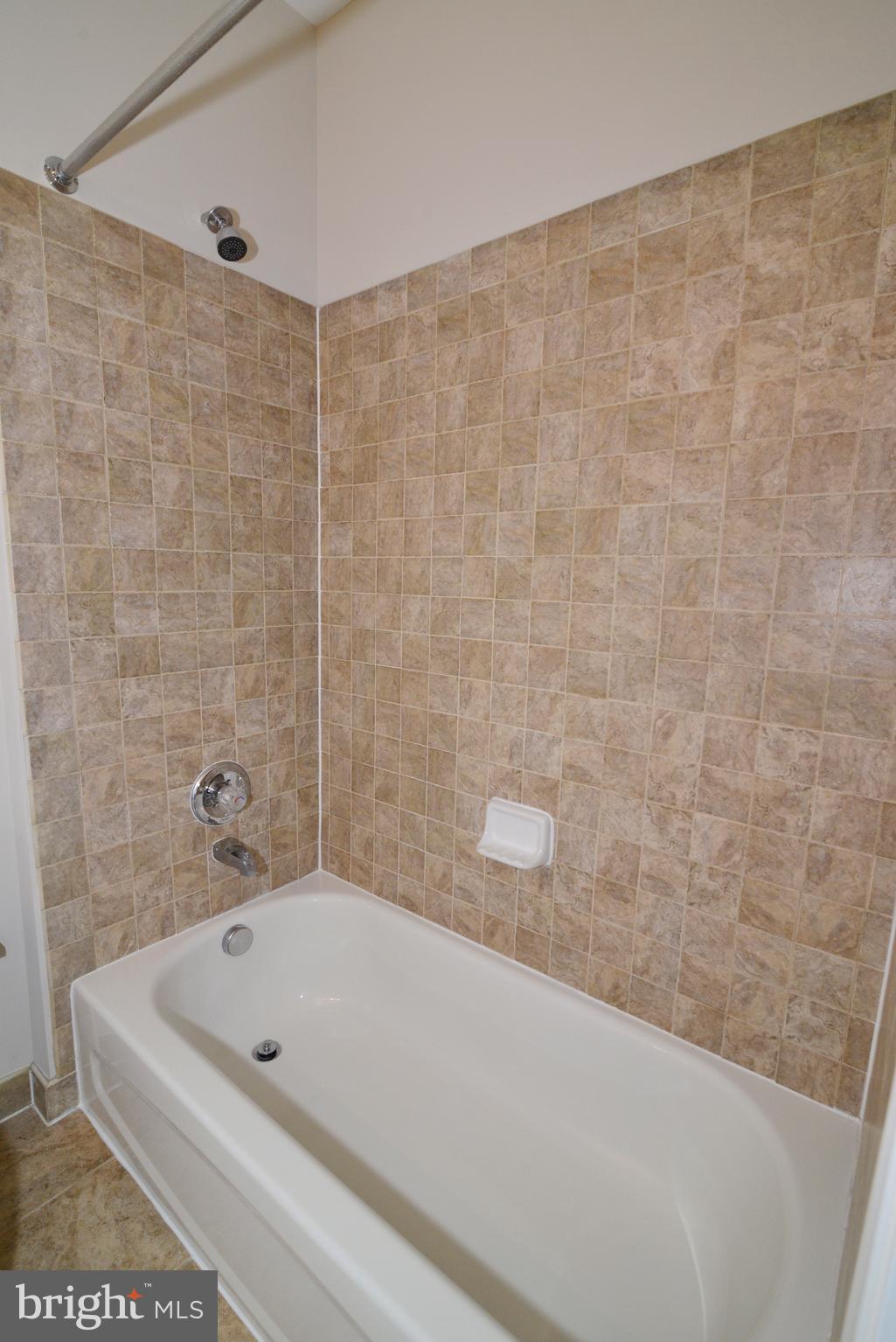 LOUDOUN VALLEY ESTATES - Residential